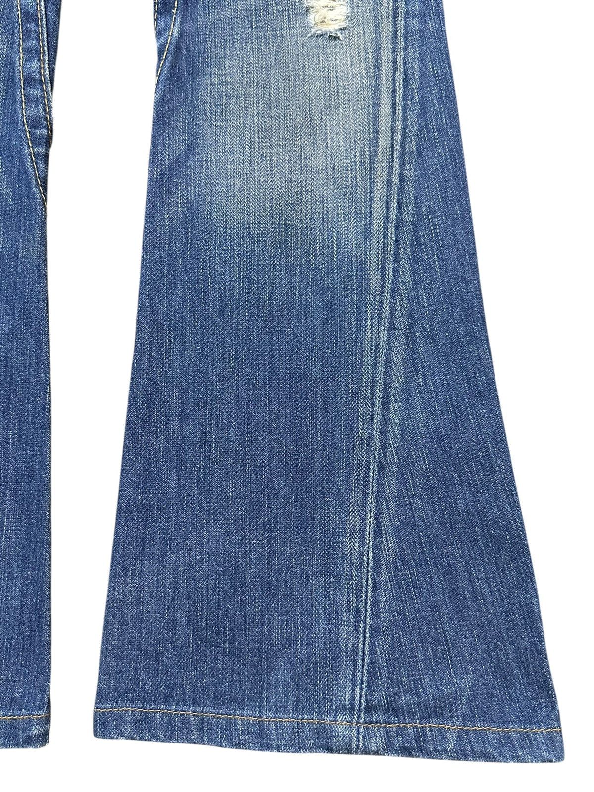 True Religion Vintage Usa True Religion Blue Faded Wash Bootcut Jeans Size 27" / US 4 / IT 40 - 8 Thumbnail