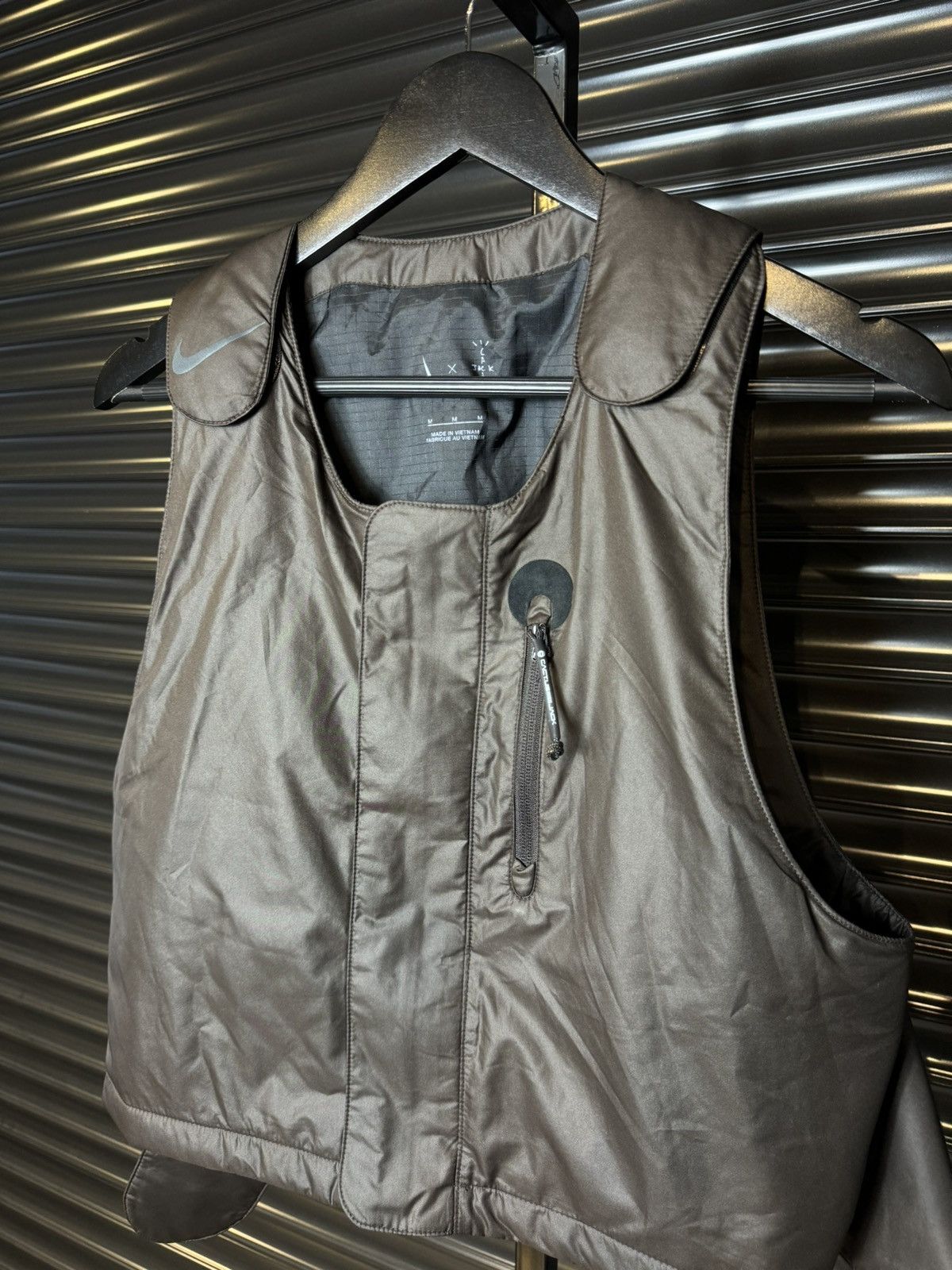 Nike × Travis Scott Cactus Jack x Nike Travis Scott Cropped Vest - Medium Size US M / EU 48-50 / 2 - 2 Thumbnail