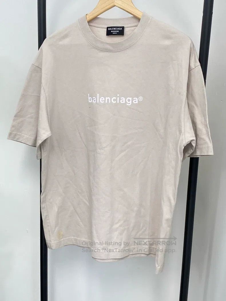 Balenciaga Balenciaga Milk Tea Color Logo Short Sleeve Size US M / EU 48-50 / 2 - 1 Thumbnail