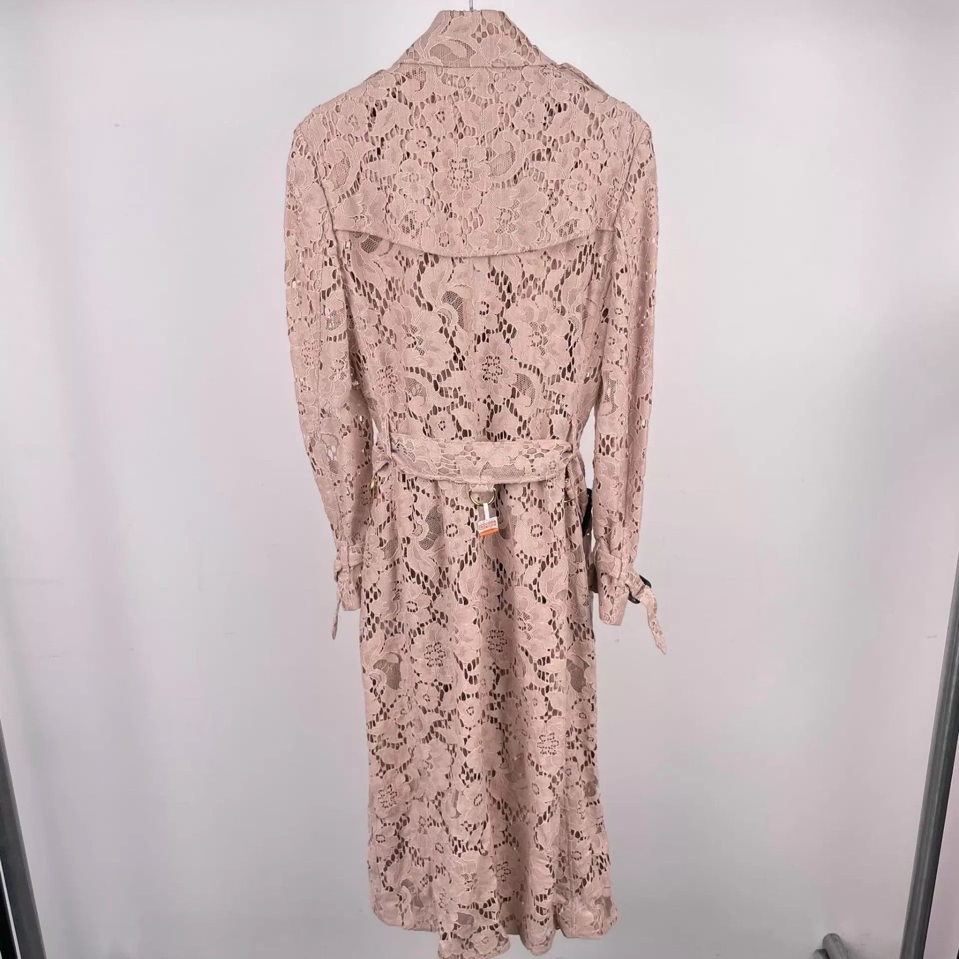 Burberry Burberry Long Lace Trench Coat Nude Pink 34 Size XXS / US 00 / IT 34 - 2 Thumbnail