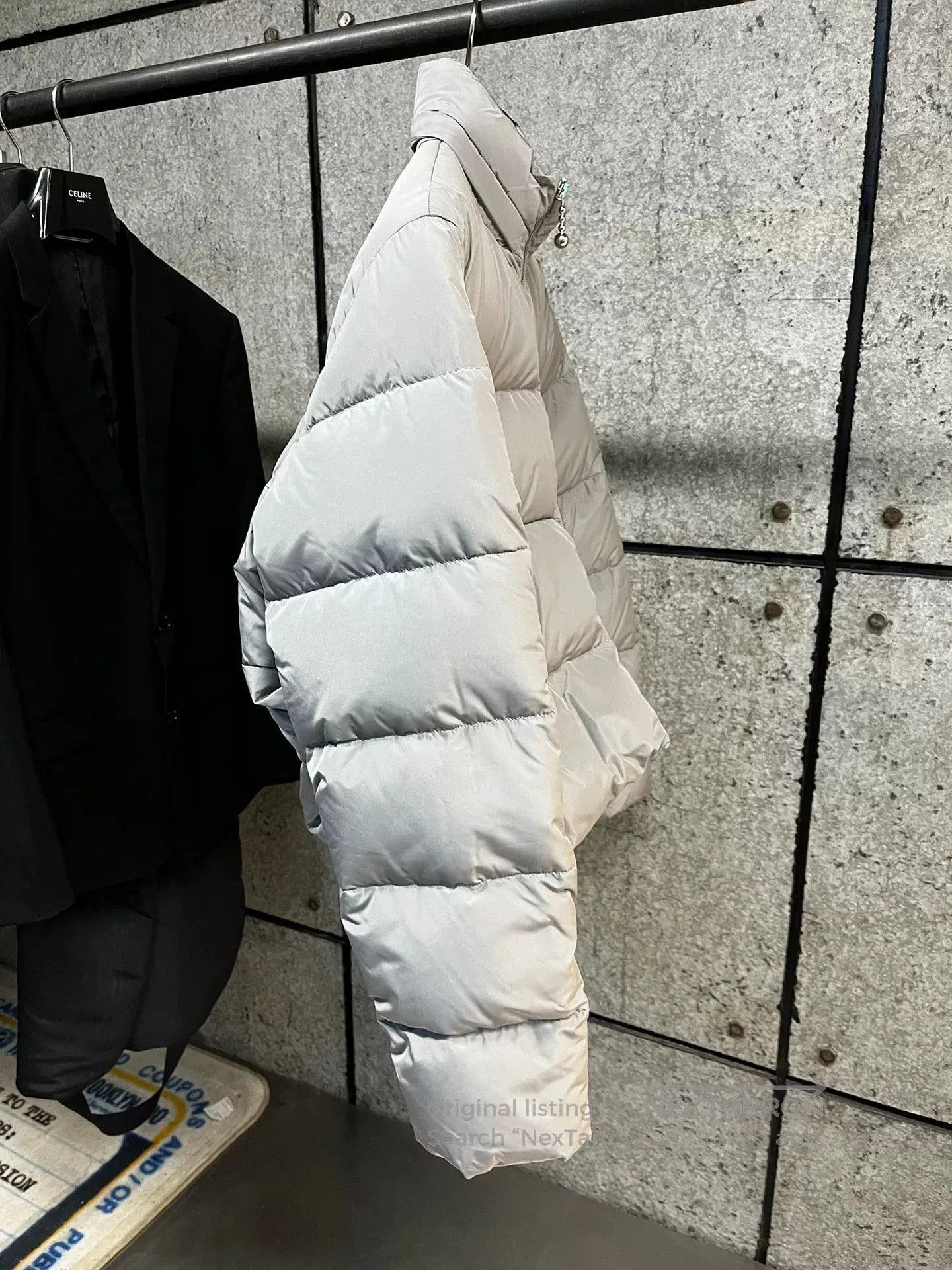 Balenciaga Balenciaga Gray Down Jacket Size 44. Size US S / EU 44-46 / 1 - 5 Thumbnail