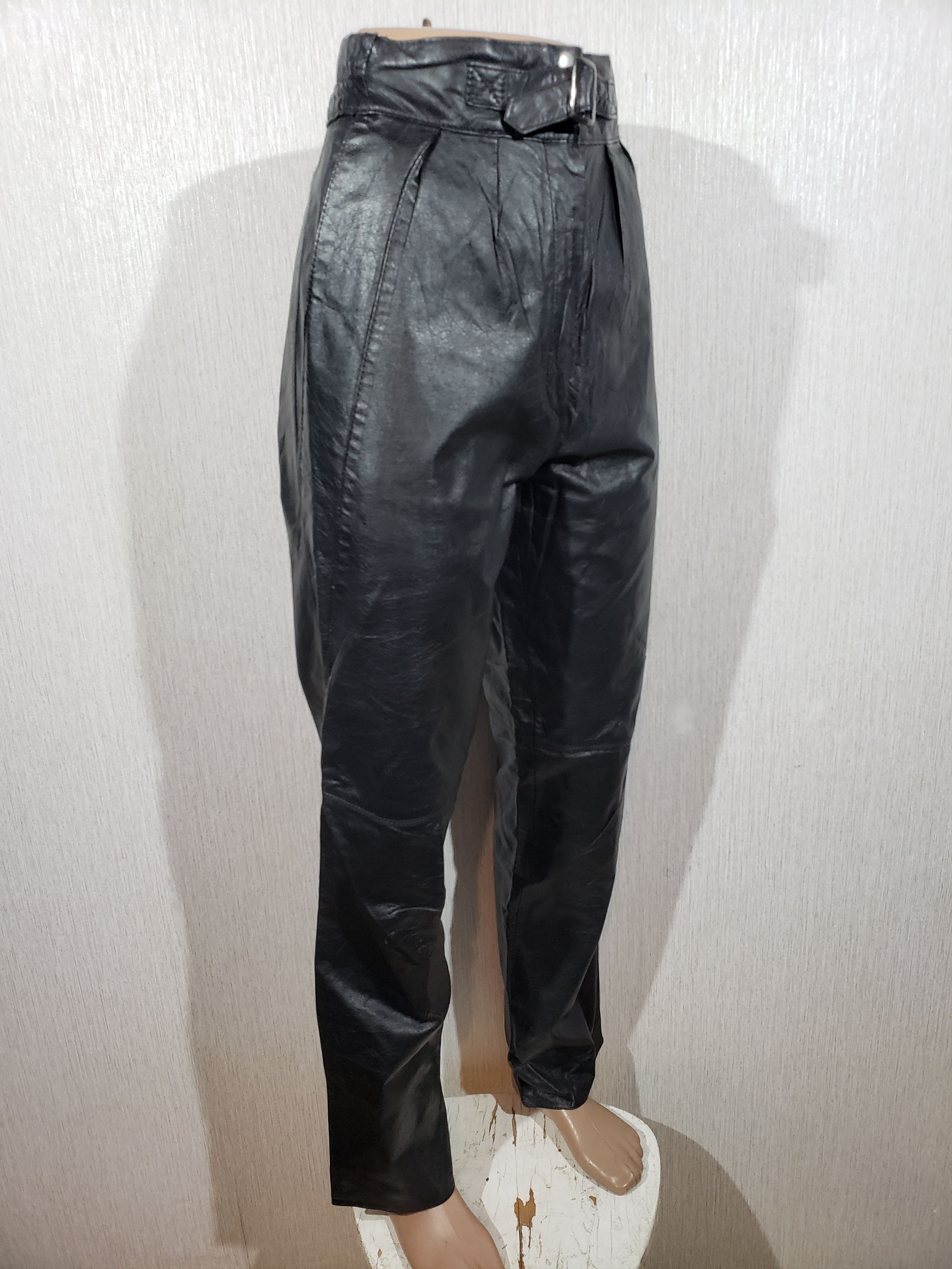 Genuine Leather Stylish elegant women's black leather pants. Size 28" / US 6 / IT 42 - 3 Thumbnail