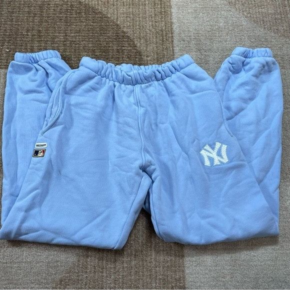MLB × Madhappy × New York Yankees NEW MADHAPPY X NEW YORK YANKEES MLB BLUE SWEATPANTS SZ SMALL Size US 28 / EU 44 - 6 Thumbnail