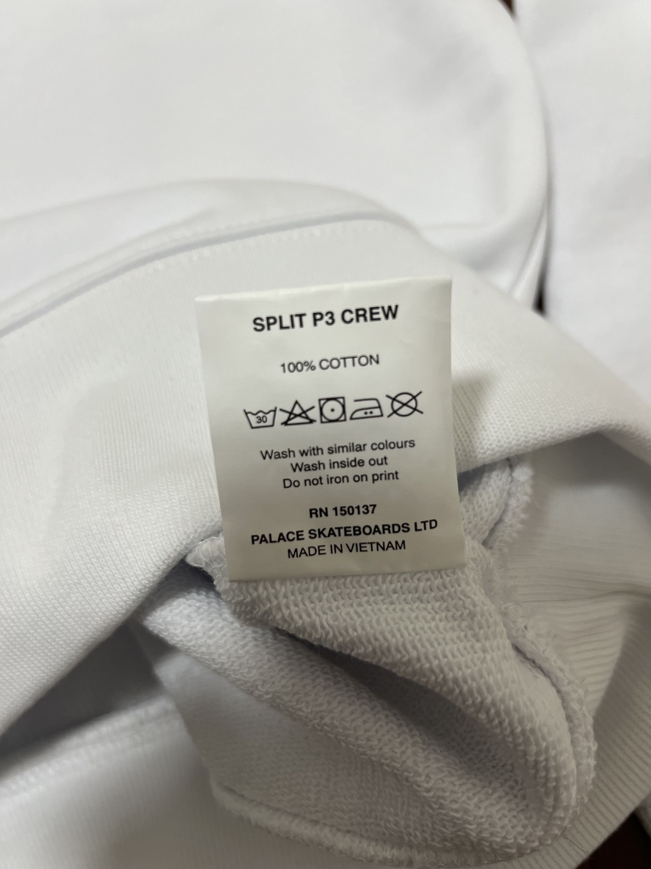 Palace 💚 2019 Palace Split P3 Crew White Medium NEW Size US M / EU 48-50 / 2 - 9 Thumbnail