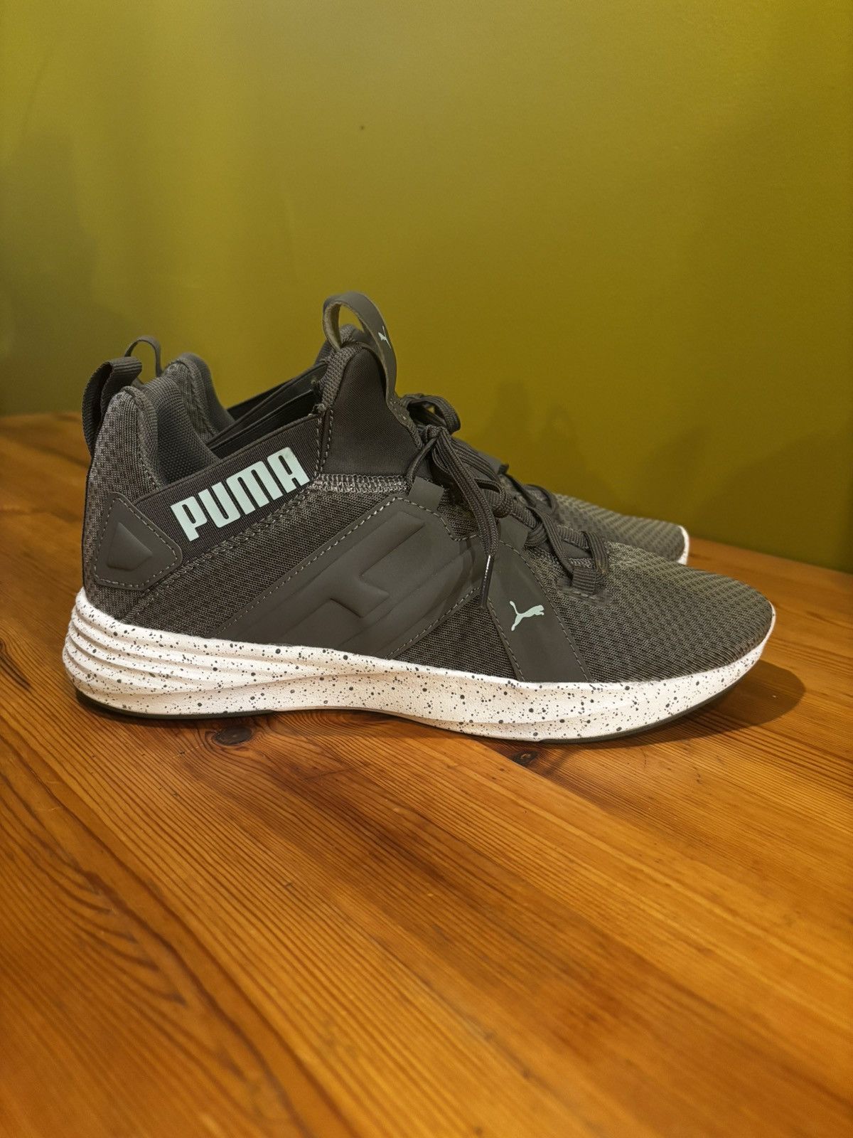 Puma Women’s running shoes0401 Size US 8 / IT 38 - 4 Thumbnail