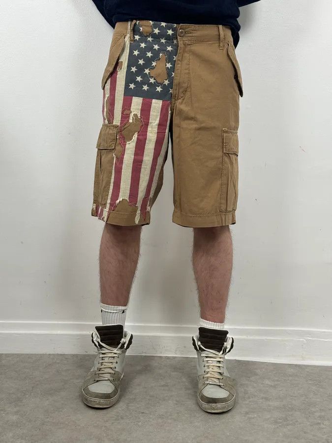 Polo Ralph Lauren 2000s Ralph Lauren USA Distressed Flag Beige Shorts Size US 34 / EU 50 - 1 Thumbnail