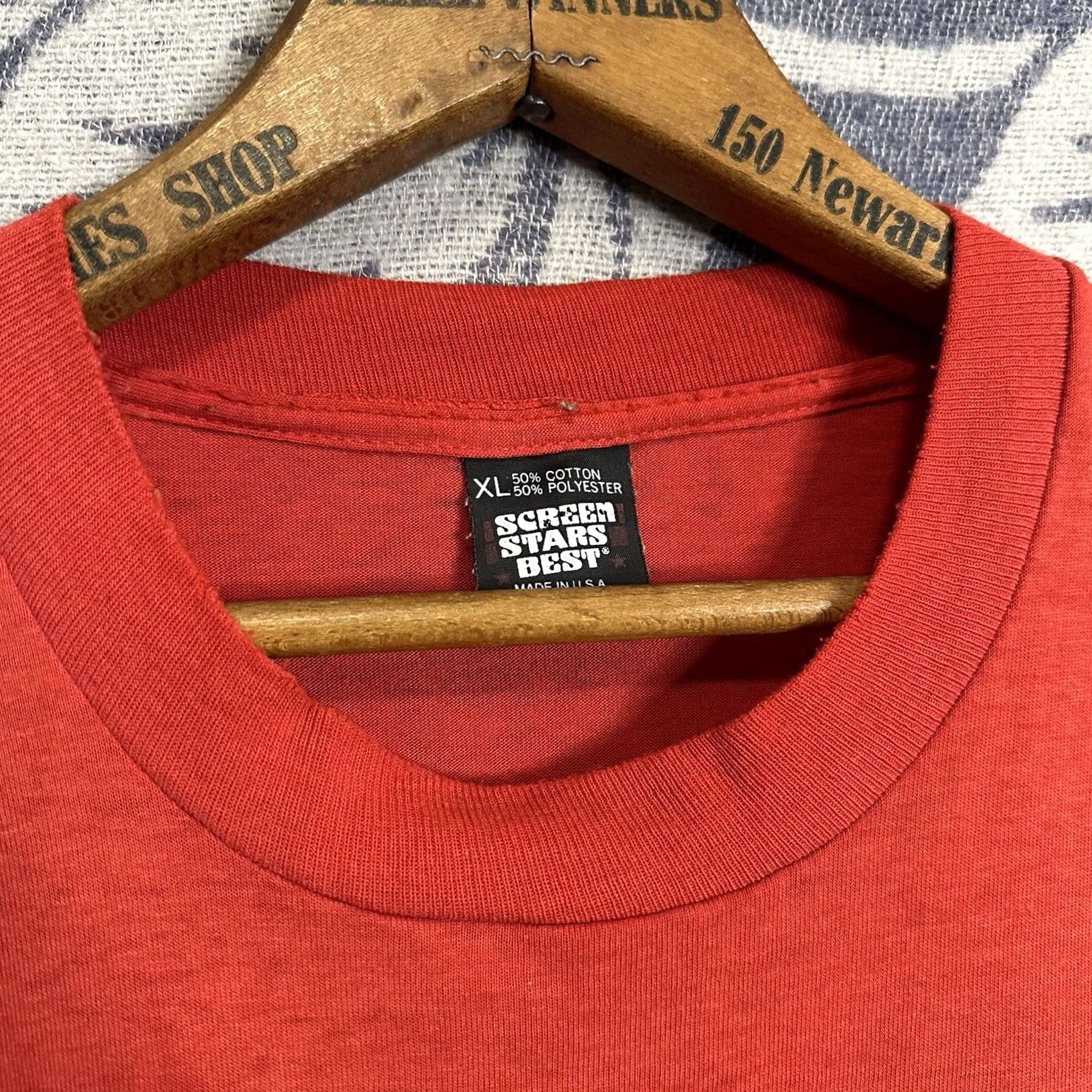 Fruit Of The Loom VINTAGE 1992 USET Barcelona Olympic Games Faded Red T-Shirt XL 90s Nike Shirt Men T-Shirt Size US XL / EU 56 / 4 - 3 Thumbnail
