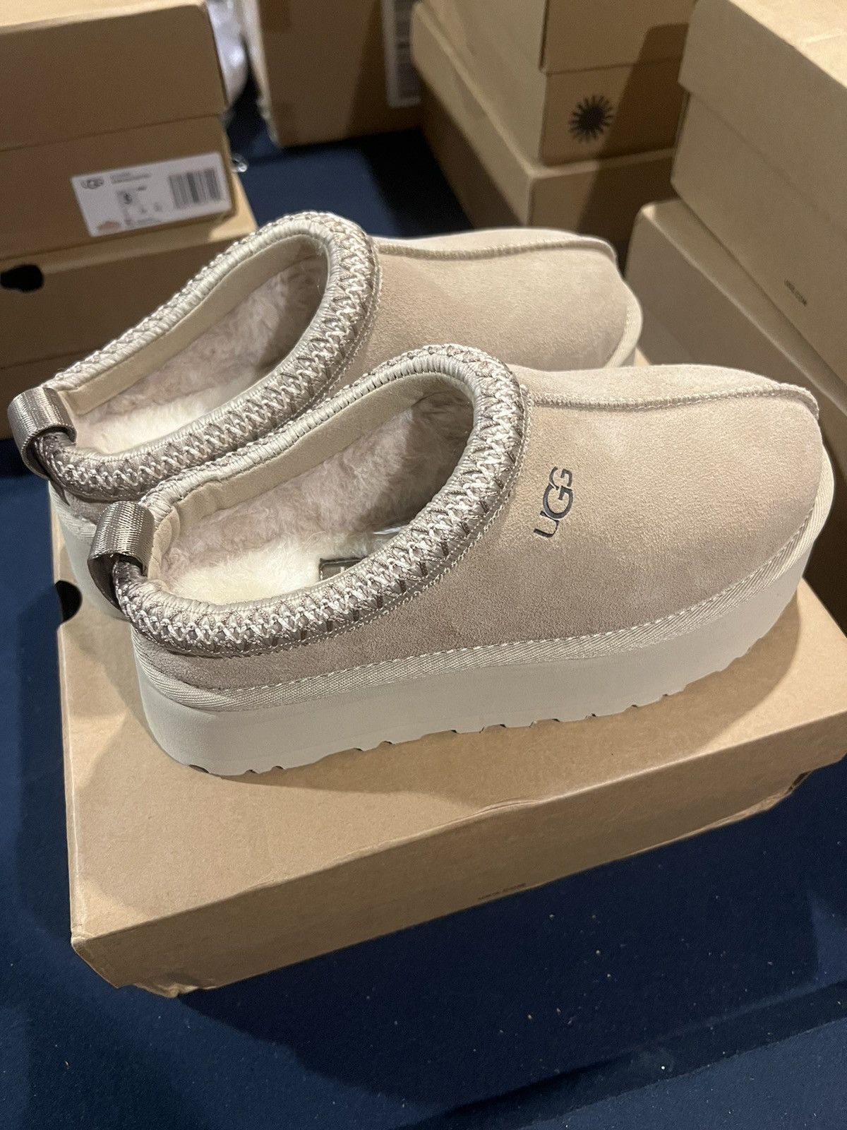 Ugg Ugg tazz mustard seed | Grailed