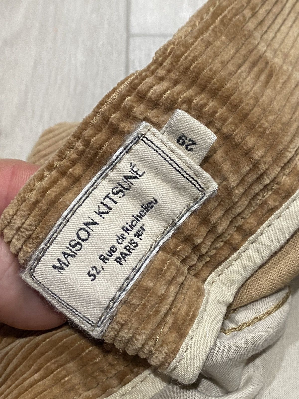 Maison Kitsune Maison Kitsuné Corduroy Pants Size US 29 - 11 Thumbnail