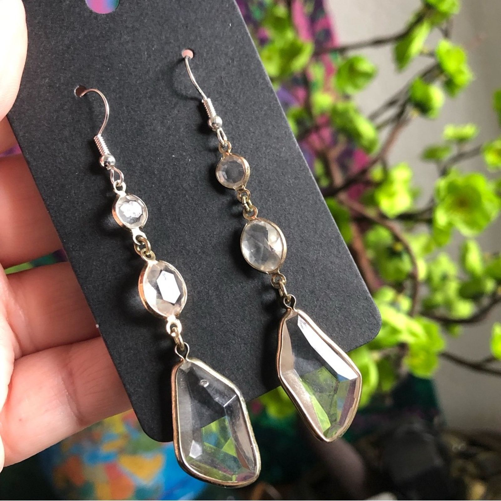 Jewelry Elegant faceted clear glass crystal long dangle earrings Size ONE SIZE - 2 Thumbnail