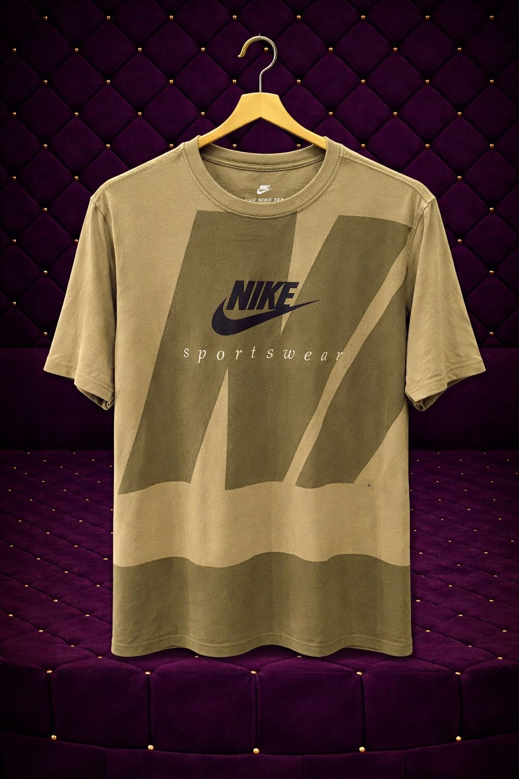 Nike NIKE SPORTSWEAR ALLOVER PRINT GRAPHIC S/S T SHIRT Size US L / EU 52-54 / 3 - 1 Thumbnail