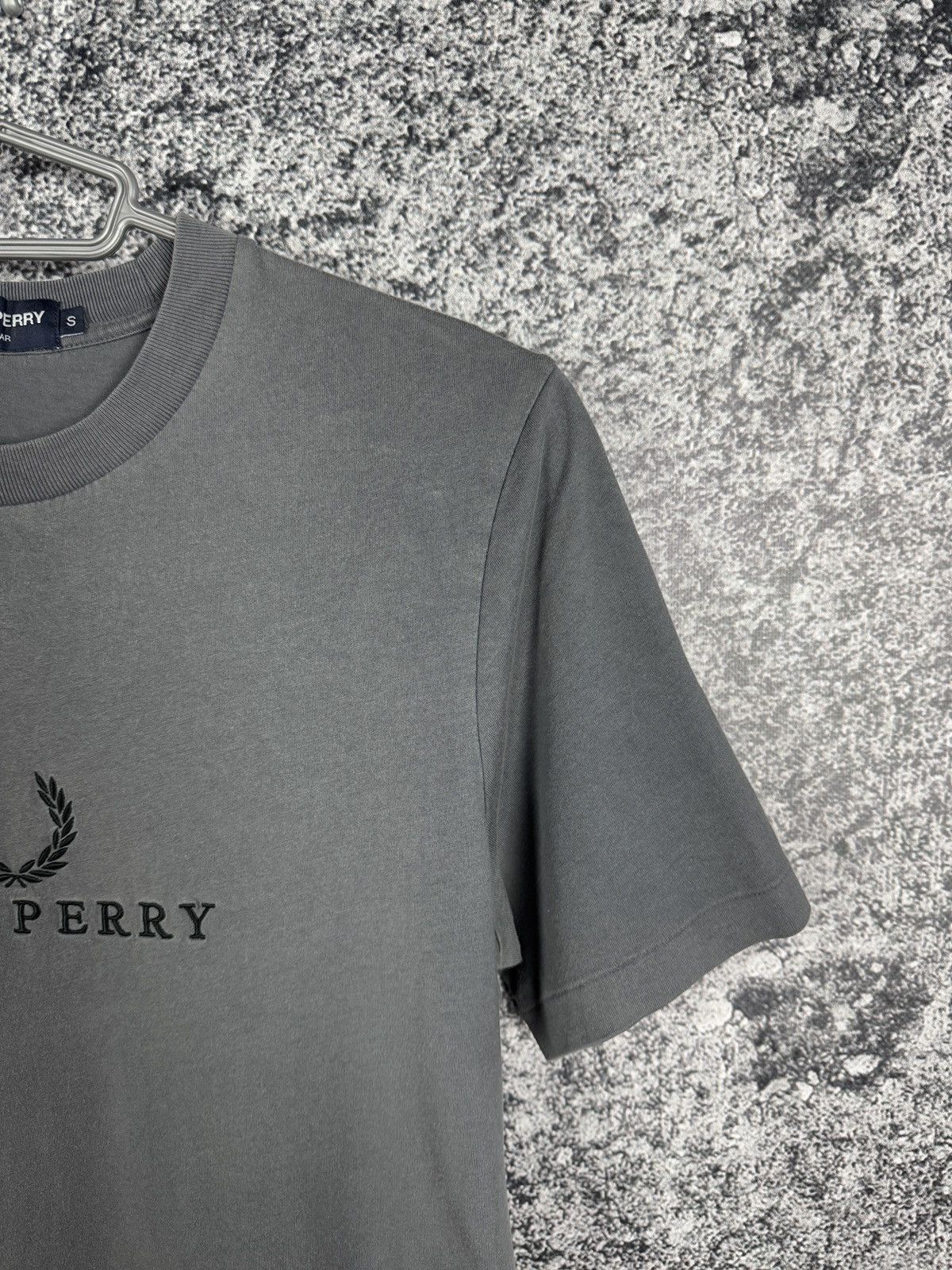 Fred Perry Men’s Fred Perry Sportswear T-Shirt Big Logo Casual Size S Size US S / EU 44-46 / 1 - 2 Thumbnail