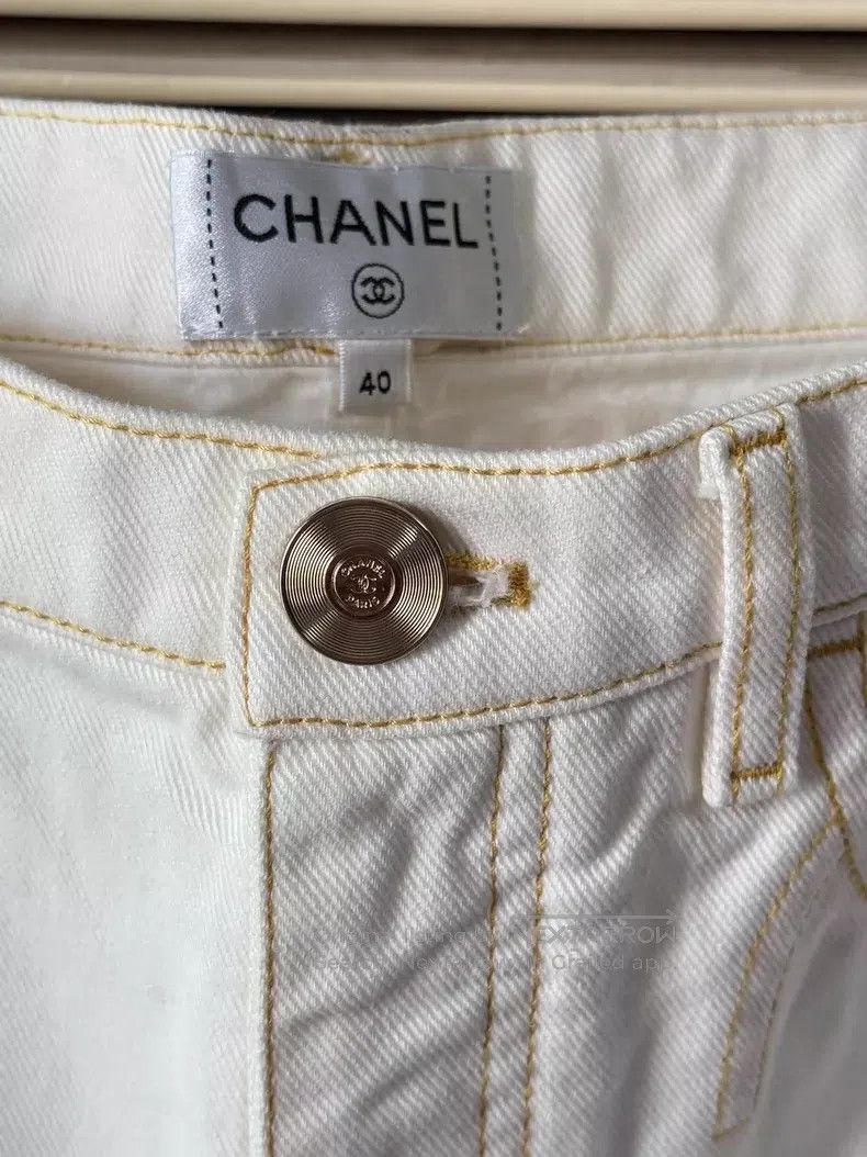 Chanel Chanel "COCO" letter white jeans Size 26" / US 2 / IT 38 - 7 Thumbnail