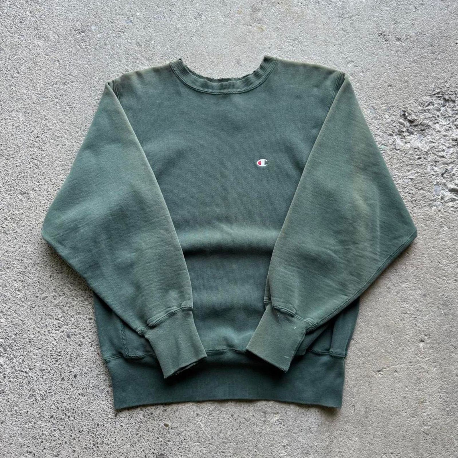 90s Green Champion Reverse Weave Crewneck Sweatshirt