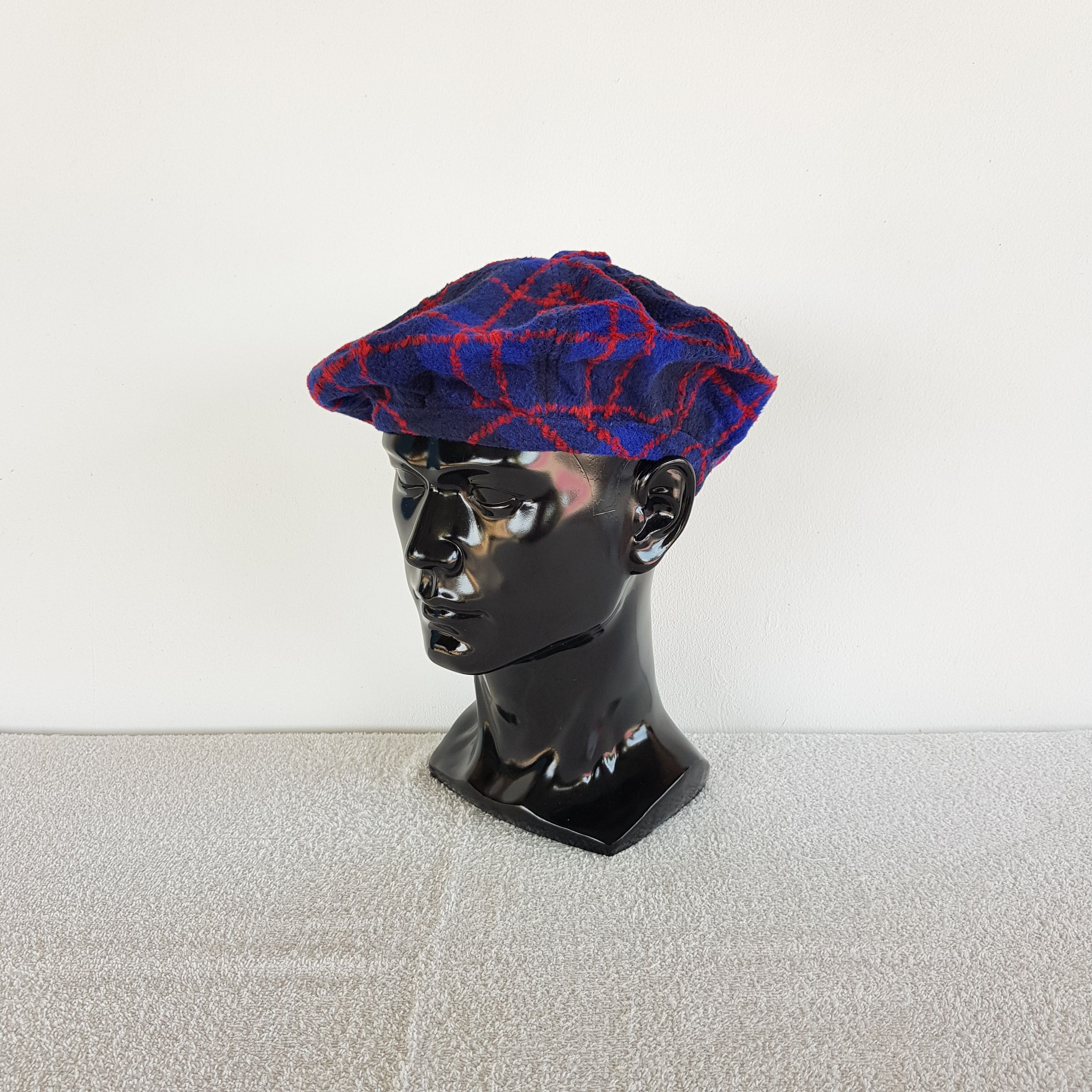 Japanese Brand Vintage Unknown Japanese Barrett Beanie Y2K Snow Caps Hats Size ONE SIZE - 1 Thumbnail