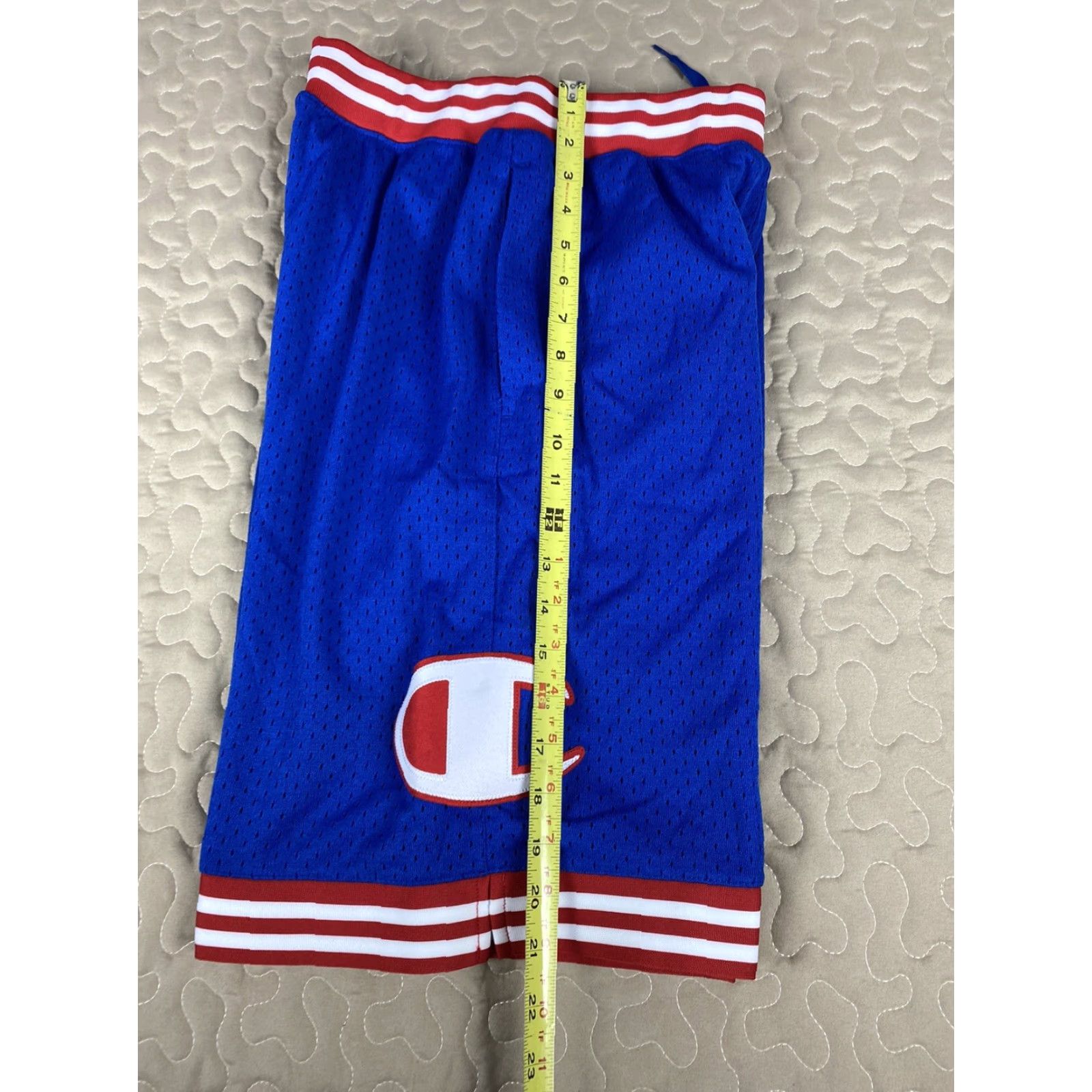 Champion Champion Basketball Shorts Mens Small Big Logo Pockets Gym Work Out Athletic Size US 29 - 5 Thumbnail