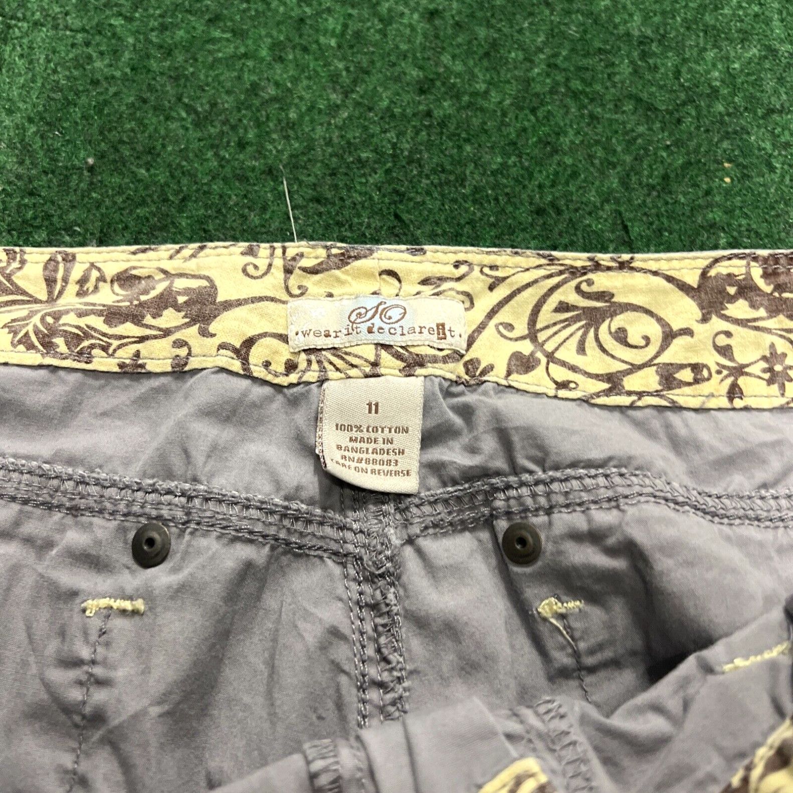 Vintage So Wear It Declare It Size 11 capri Grey Summer Outdoors Walking Size ONE SIZE - 4 Thumbnail