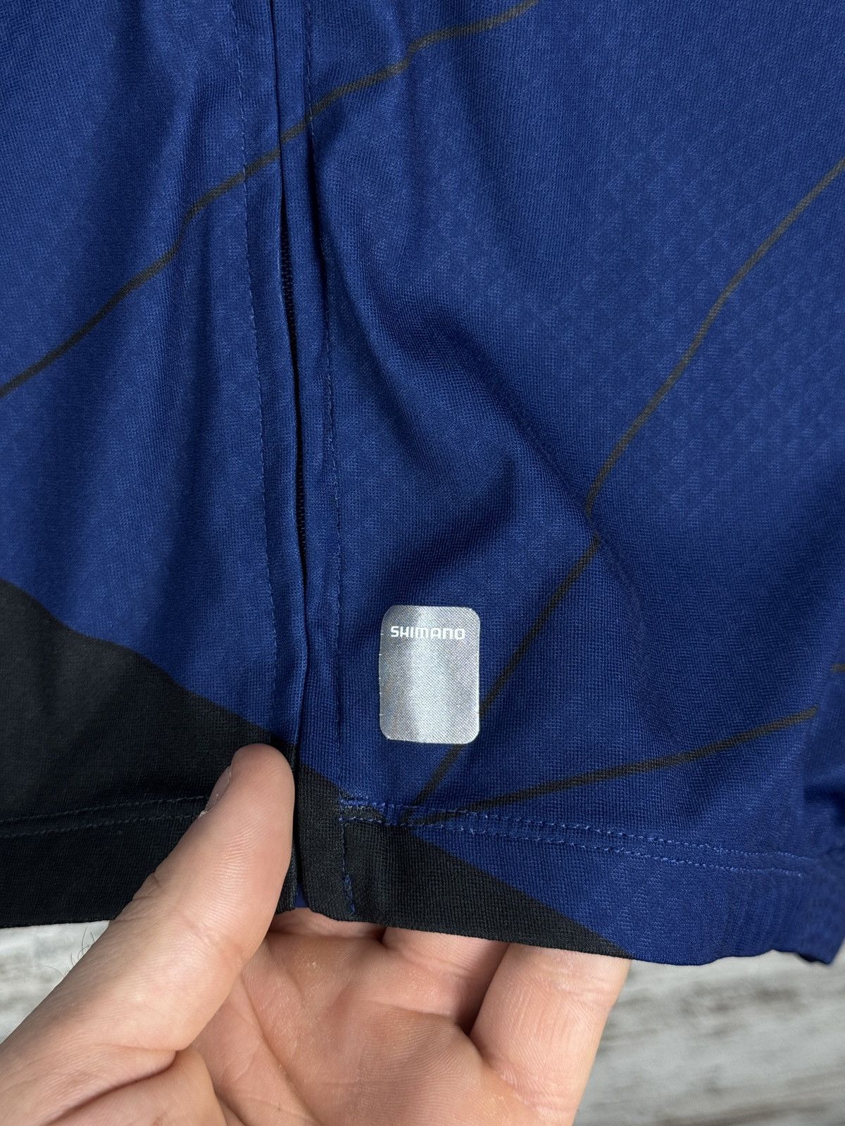 Vintage Mens Shimano Breakaway Jersey cycling size M blue Sample Size US M / EU 48-50 / 2 - 7 Thumbnail