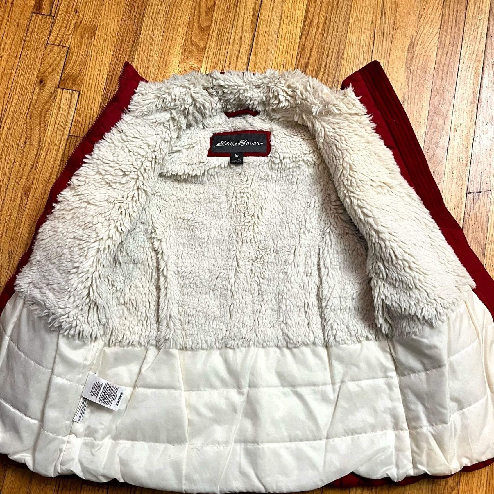 Eddie Bauer Eddie Bauer Vest Womens XS Fur Lined Down Puffer EB 650 Red Outdoor Vest Womens XS Fur Lined Down Puffer EB 650 Red Outdoor Size XS / US 0-2 / IT 36-38 - 5 Thumbnail
