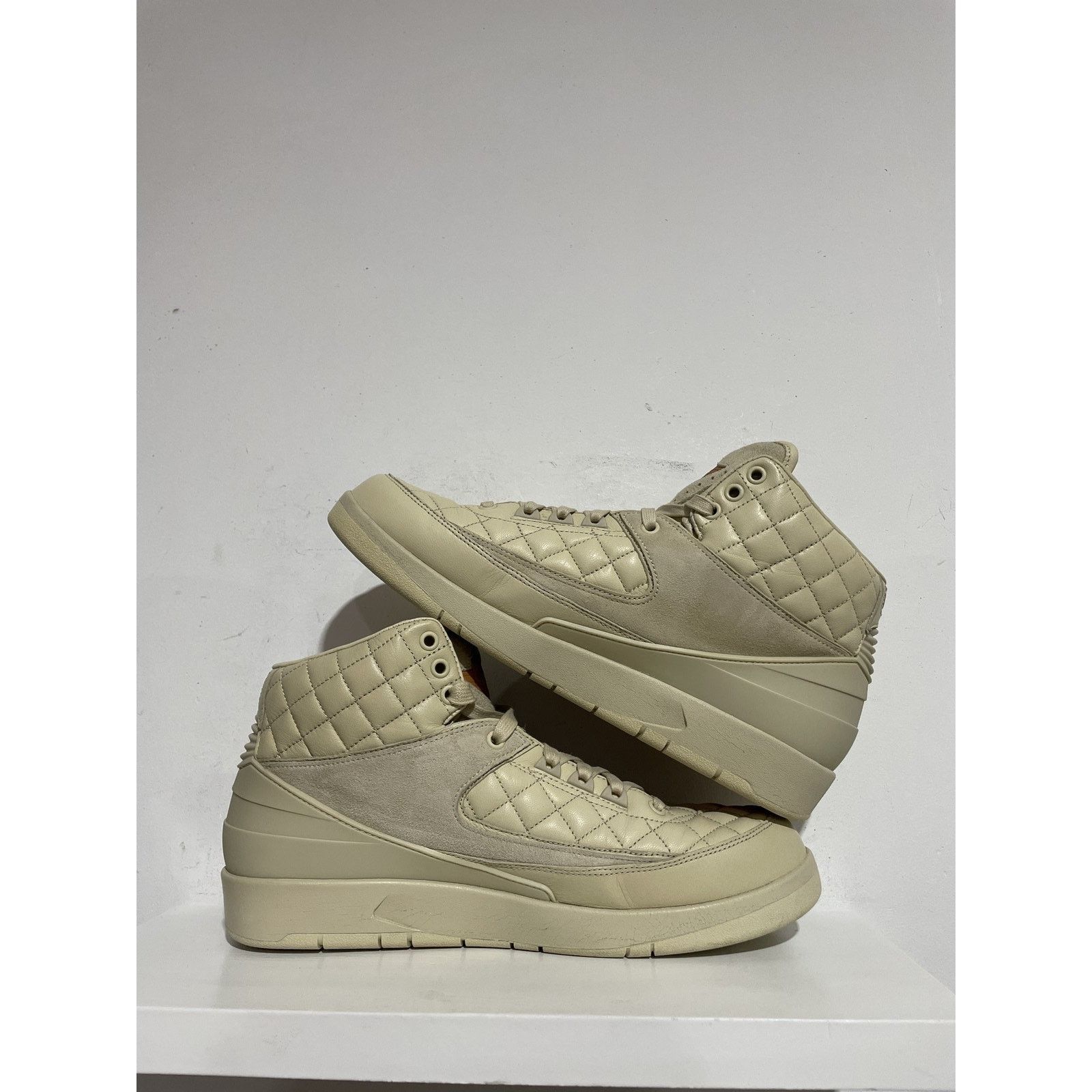 Jordan Brand JORDAN 2 RETRO JUST DON BEACH PREOWNED Size US 11.5 / EU 44-45 - 6 Thumbnail
