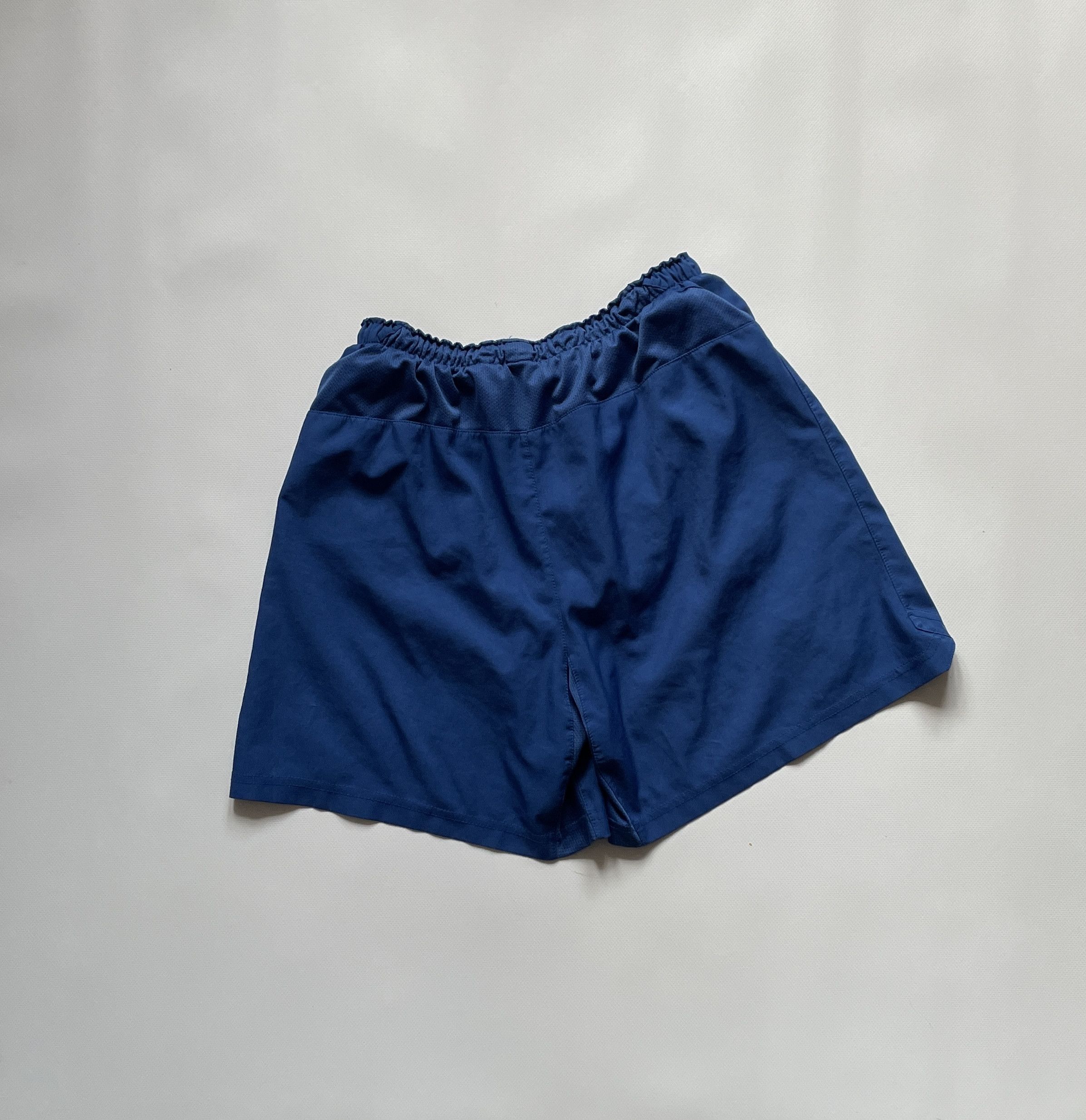 Nike Vintage Barcelona 2004 2005 Football Shorts Soccer Home Size US 30 / EU 46 - 2 Thumbnail