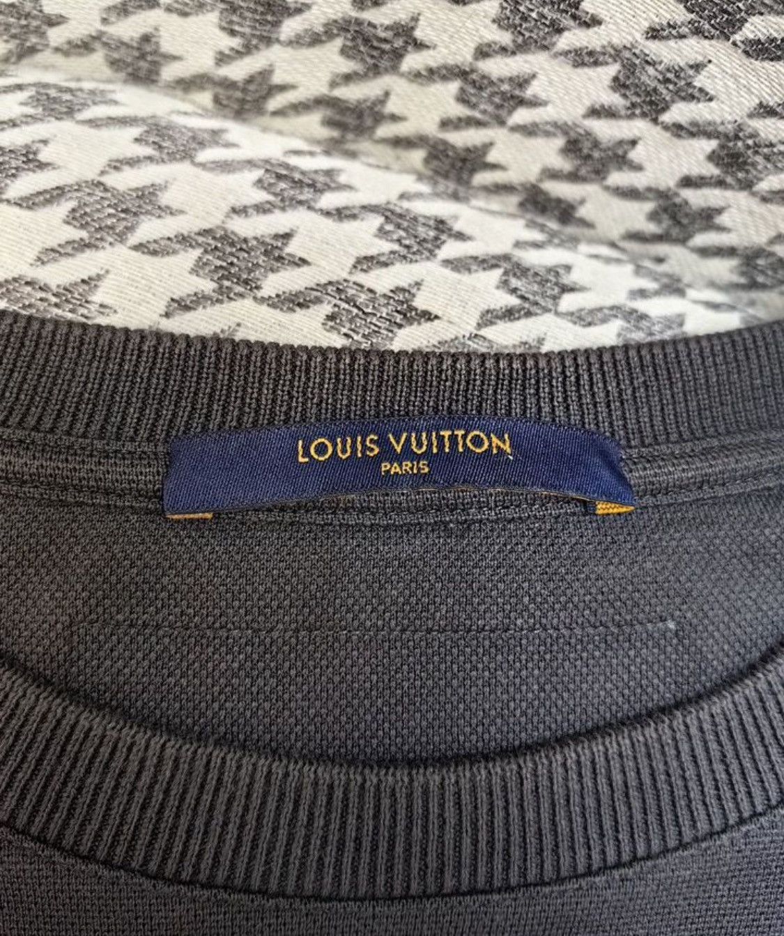 Louis Vuitton Louis Vuitton Virgil Abloh SS20 Vegetal Embroidered T-Shirt Size US M / EU 48-50 / 2 - 4 Thumbnail