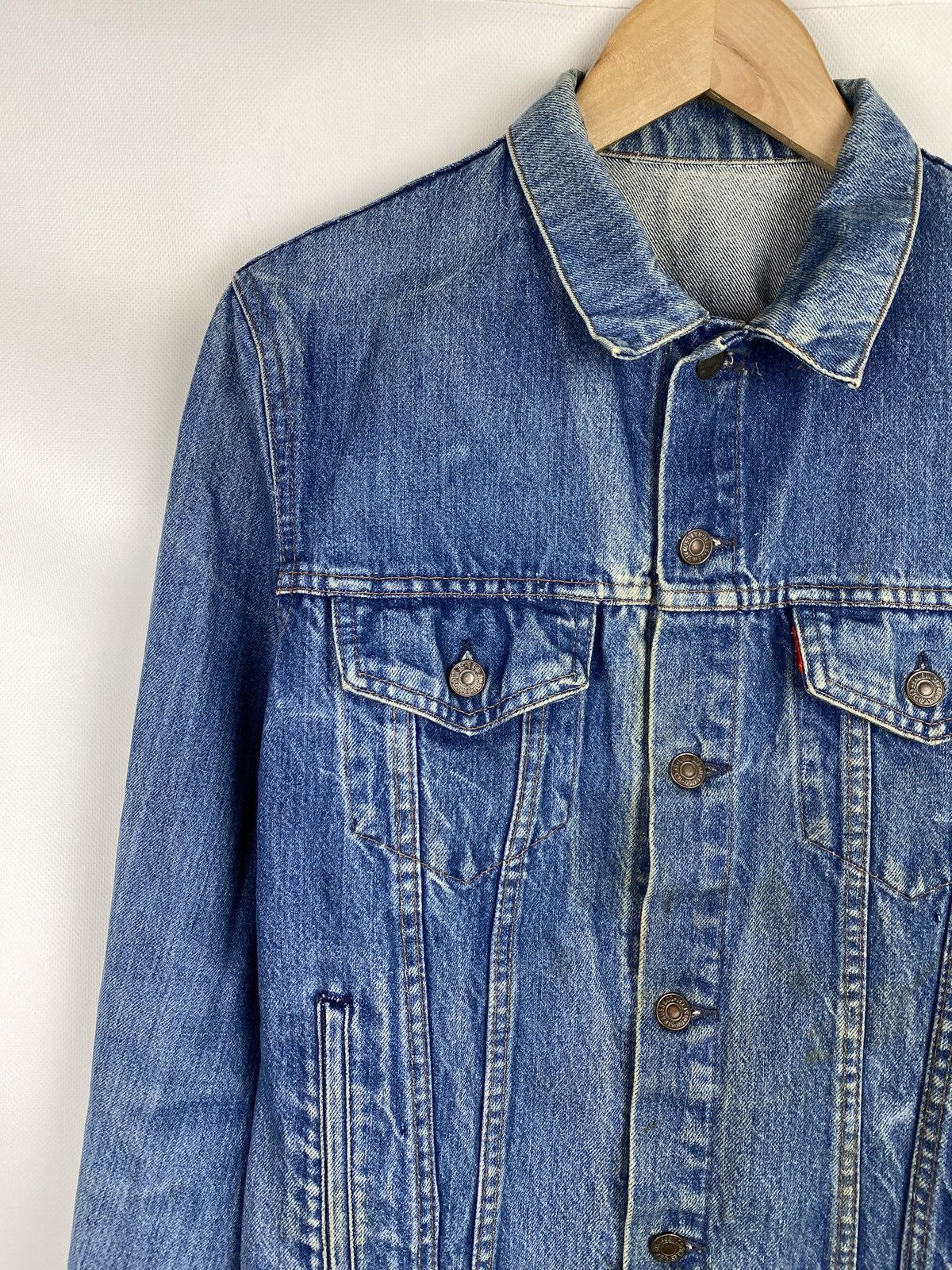 Levi's VTG 80s Levis Type 3 men’s denim trucker jacket size ~ M Size US M / EU 48-50 / 2 - 4 Thumbnail