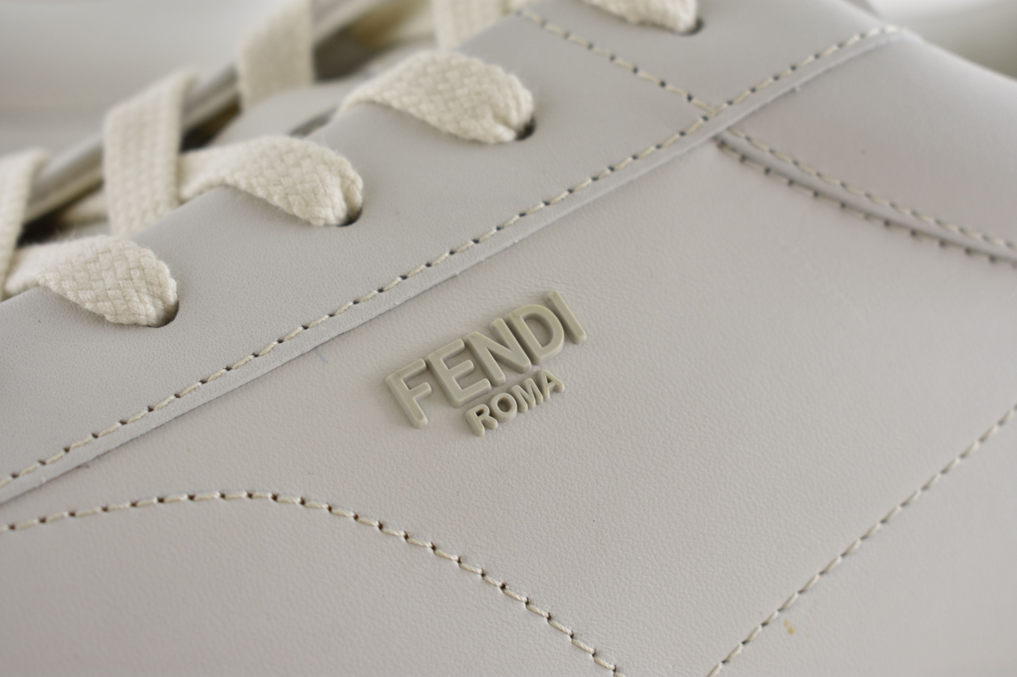 Fendi Fendi Leather Logo Classic Low Top Sneakers UK 12 US 13 Size US 13 / EU 46 - 12 Thumbnail