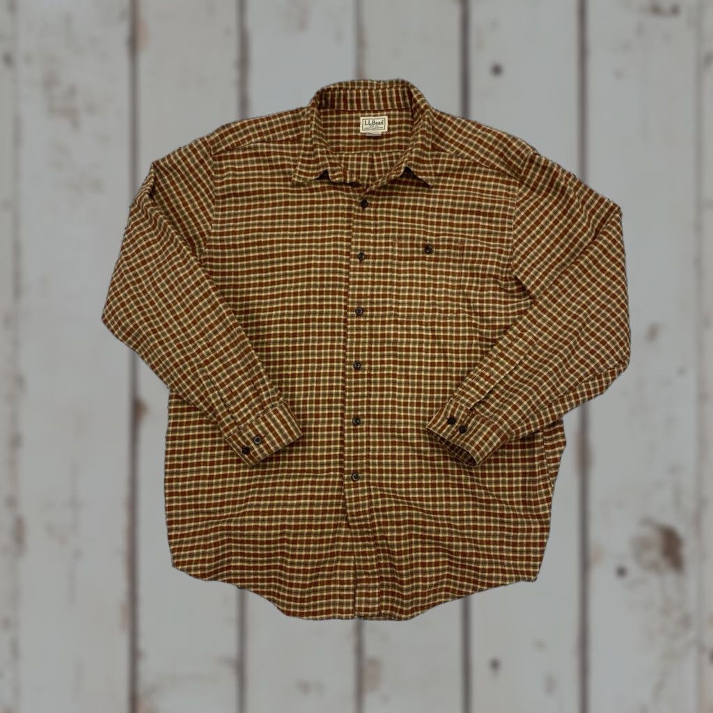 Vintage VINTAGE L.L. Bean Shirt Plaid Flannel Button-Up Long Sleeve Casual Men’s Large Beige Cotton Regular Fit Size US L / EU 52-54 / 3 - 1 Thumbnail