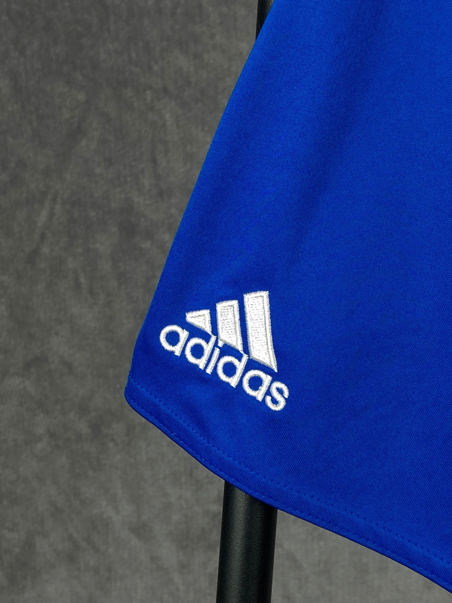 Adidas Adidas Blue Training Shorts XL Vintage Sportwear Size US 36 / EU 52 - 5 Thumbnail