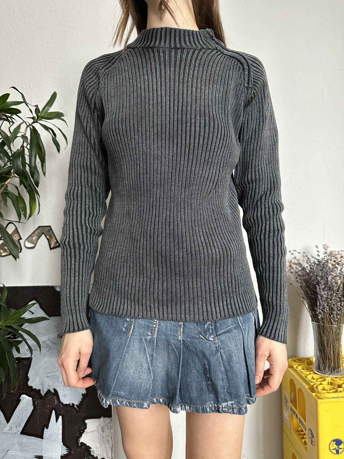 Japanese Brand × Seditionaries × Vintage Vintage Y2K Ribbed Stone Washed Asymmetrical Zp Up Pullover Size M / US 6-8 / IT 42-44 - 2 Thumbnail