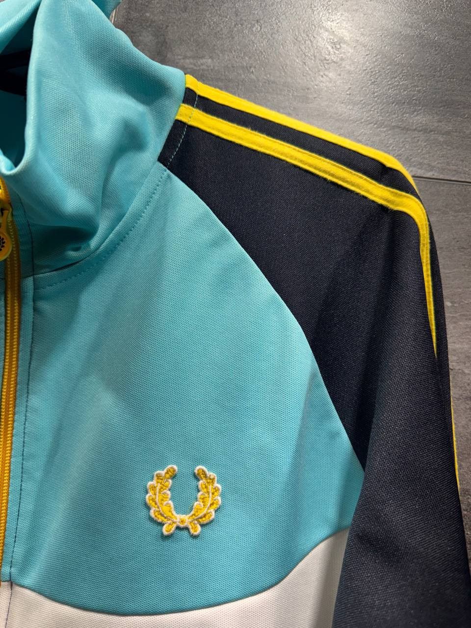 Fred Perry Fred Perry Track Jacket Zip Up Size M Size US M / EU 48-50 / 2 - 2 Thumbnail