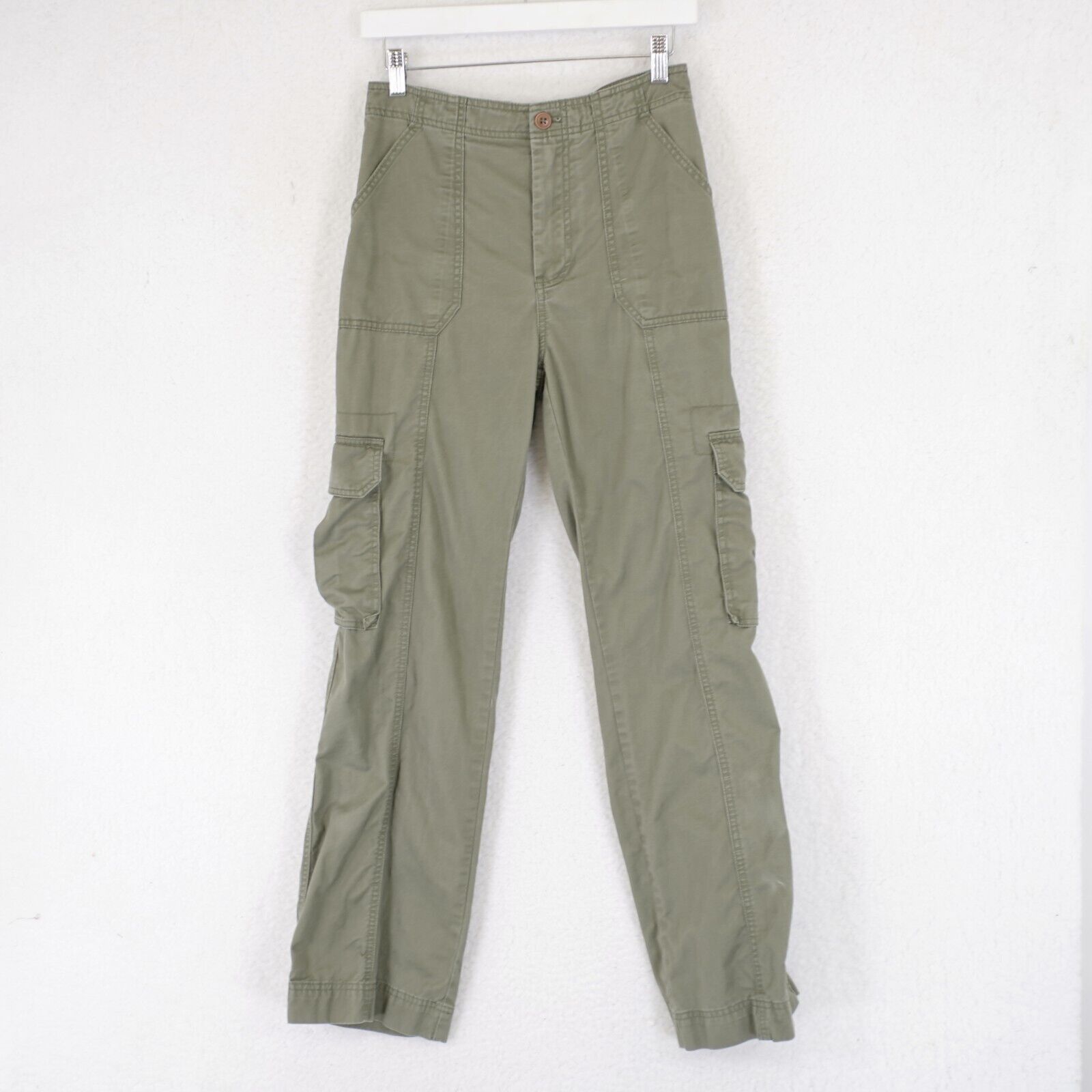 Abercrombie & Fitch Abercrombie & Fitch Green Cargo Pants Size 2 27/31 High Rise Size 26" / US 2 / IT 38 - 1 Thumbnail