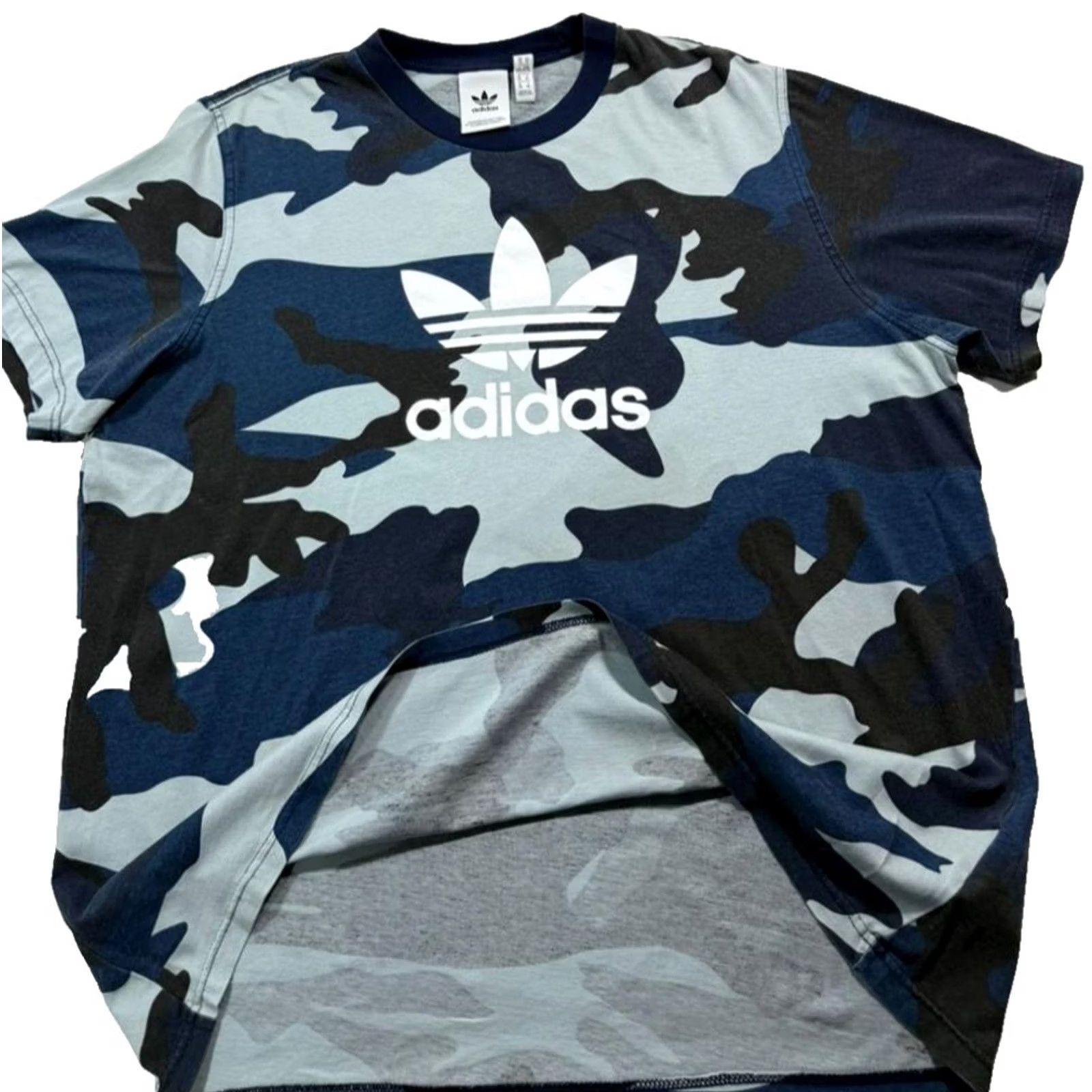 Adidas Adidas Originals Camo Print T-Shirt Men XL Crew Neck Casual Size US XL / EU 56 / 4 - 3 Thumbnail