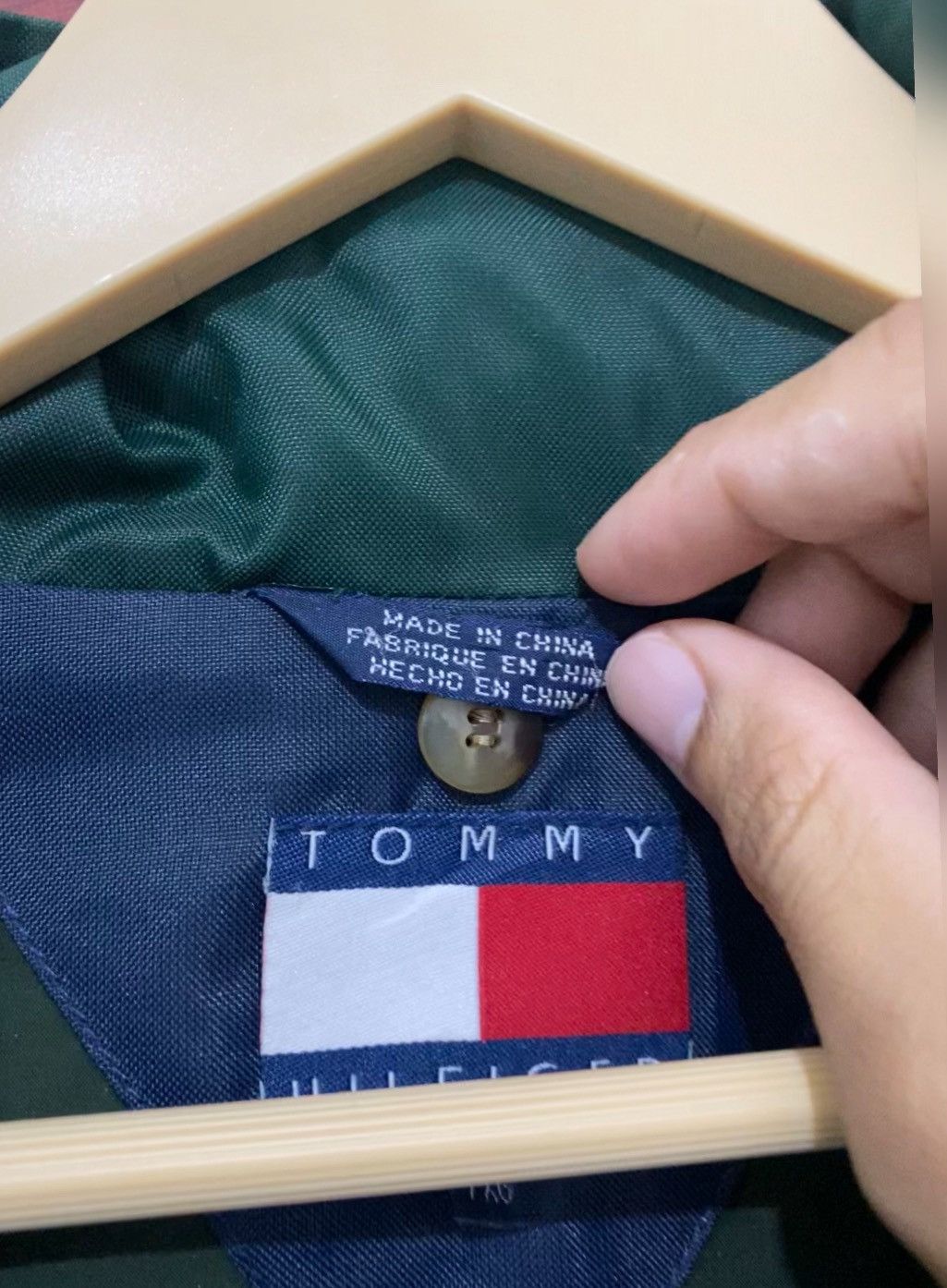 Tommy Hilfiger Vintage Tommy Hilfiger Parka Patches Logo Jacket Size US XL / EU 56 / 4 - 10 Thumbnail