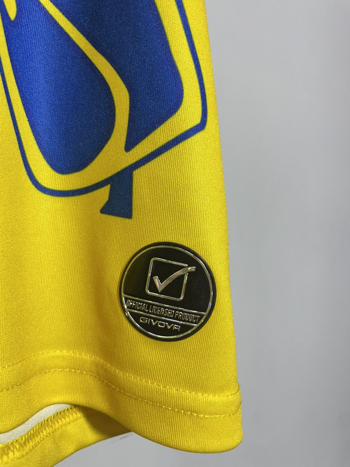 Other Chievo Verona Givova 2020/21 Home Football Shirt Size US L / EU 52-54 / 3 - 6 Thumbnail