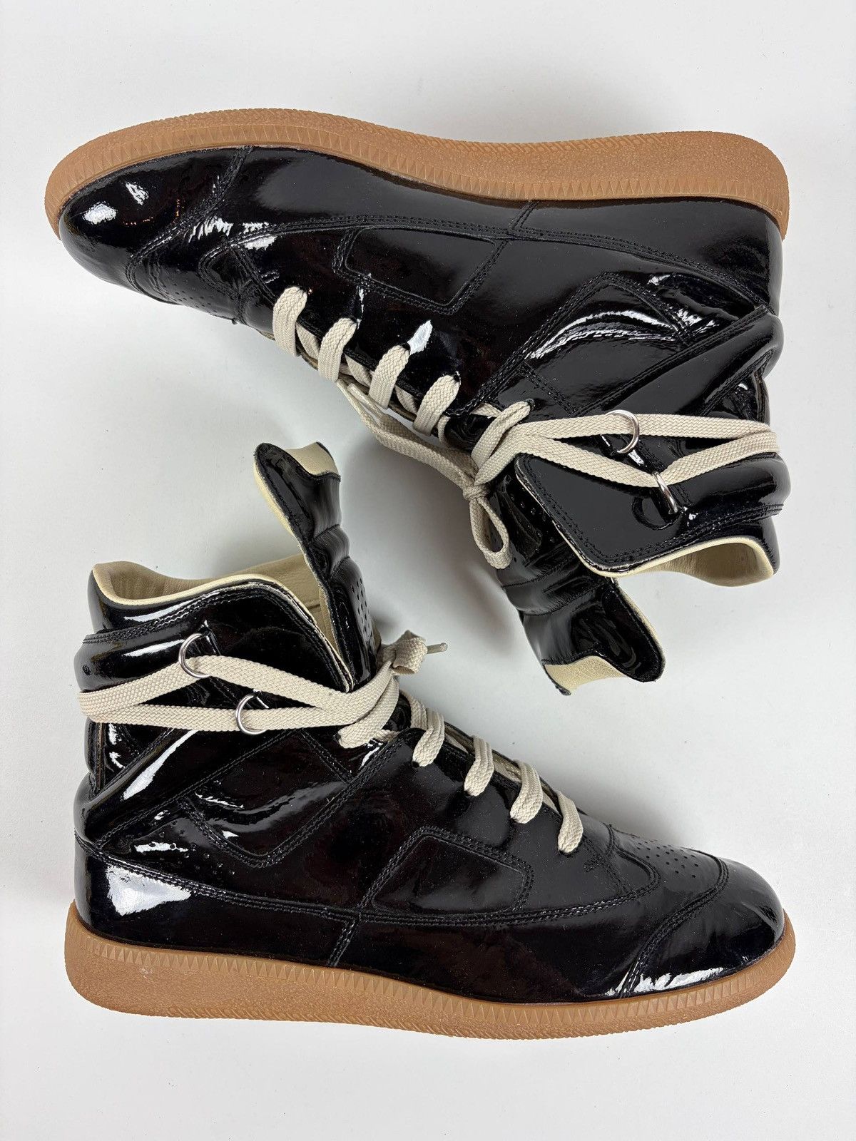 Maison Margiela 2009 Maison Martin Margiela black patent leather high-top Size US 7 / EU 40 - 2 Thumbnail