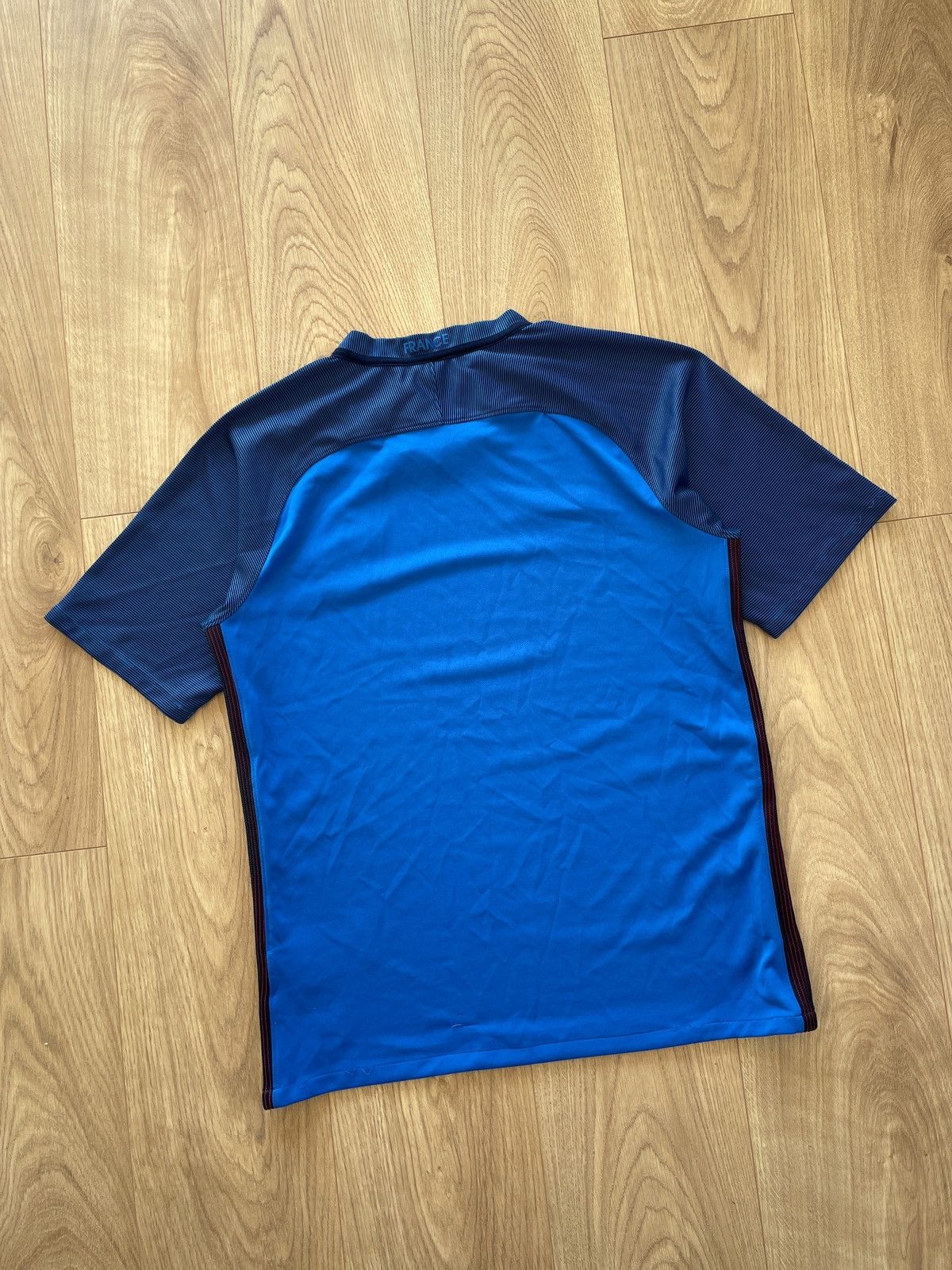 Nike France 2016-2017 Home Soccer Jersey Size US M / EU 48-50 / 2 - 2 Thumbnail