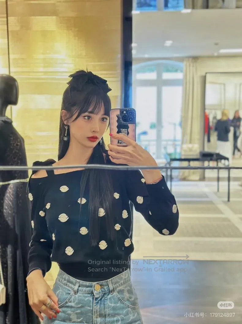 Chanel Chanel 23K camelia off-the-shoulder bow knit sweater Size XXS / US 00 / IT 34 - 7 Thumbnail