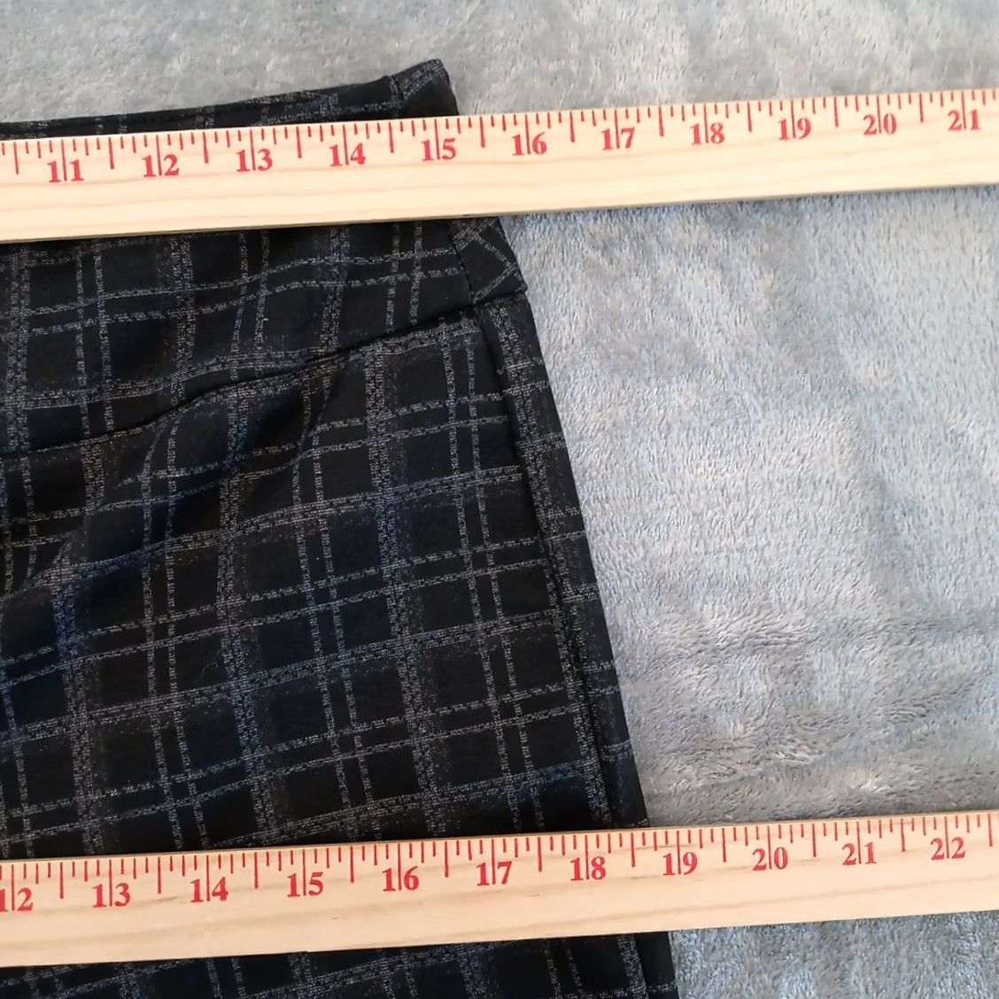 Vintage Zac & Rachel Pants Womens Small Gray Black Plaid Wide-Leg Pull On 30x29.5] Size 28" / US 6 / IT 42 - 2 Thumbnail