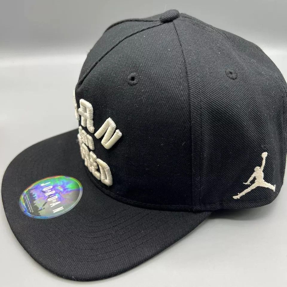 Jordan Brand Air Jordan Hat Men Born and Bred Embroidered Jumpman Size ONE SIZE - 2 Thumbnail