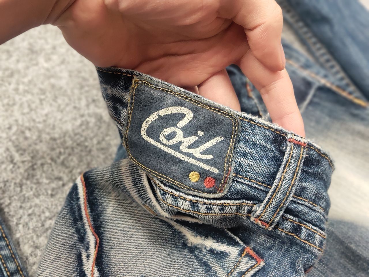 Japanese Brand Vintage Coil Y2K Style Opium Flared Distressed denim Jeans Size 26" / US 2 / IT 38 - 15 Thumbnail