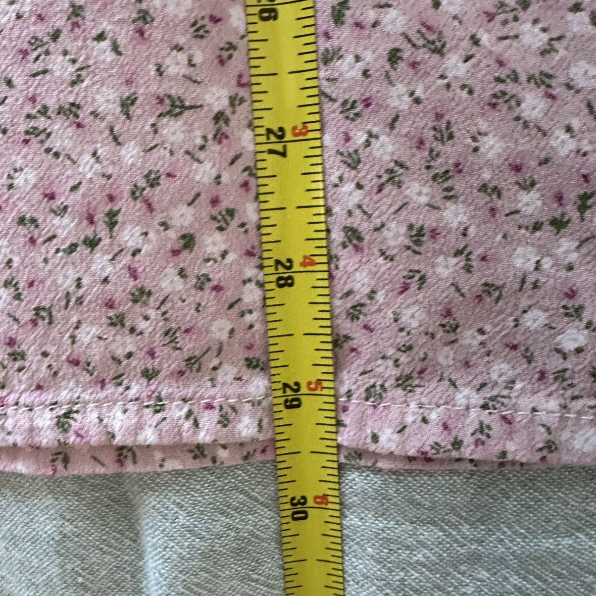 Brandy Melville Brandy Melville Pink Floral Midi Skirt Size 26" / US 2 / IT 38 - 5 Thumbnail