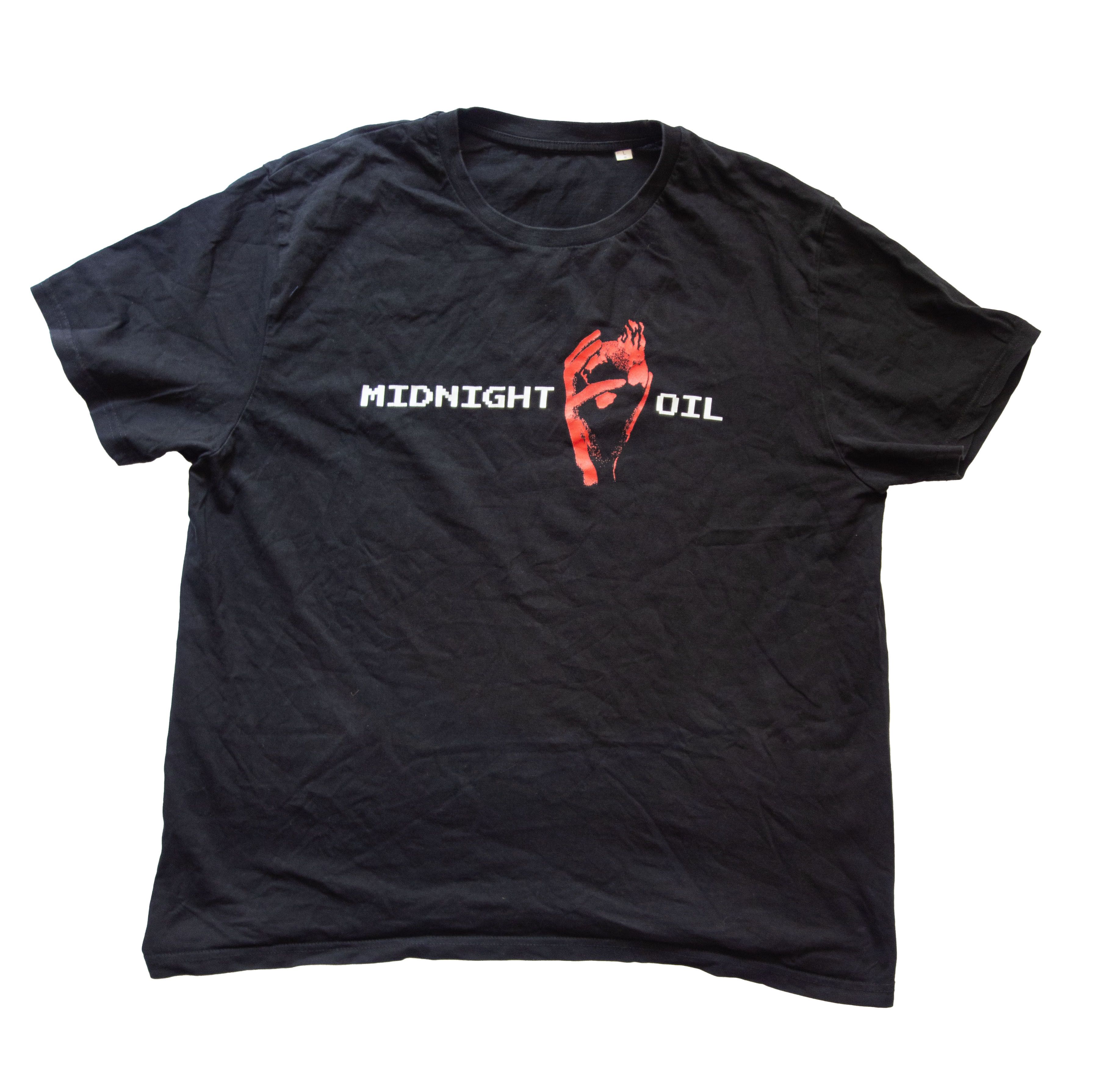 Band Tees Midnight Oil RISING SEAS TOUR BLACK TSHIRT 2022 Size US M / EU 48-50 / 2 - 1 Thumbnail