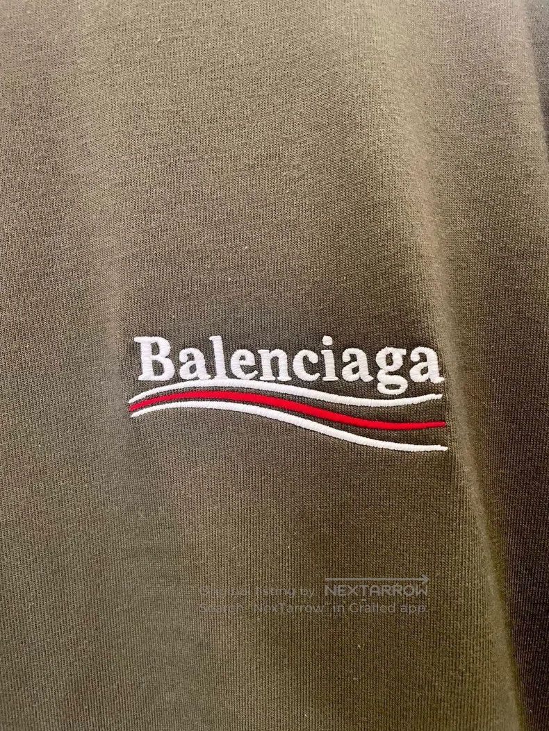 Balenciaga Balenciaga LOGO Letter Coke Embroidered Loose Round Neck C Size US S / EU 44-46 / 1 - 2 Thumbnail