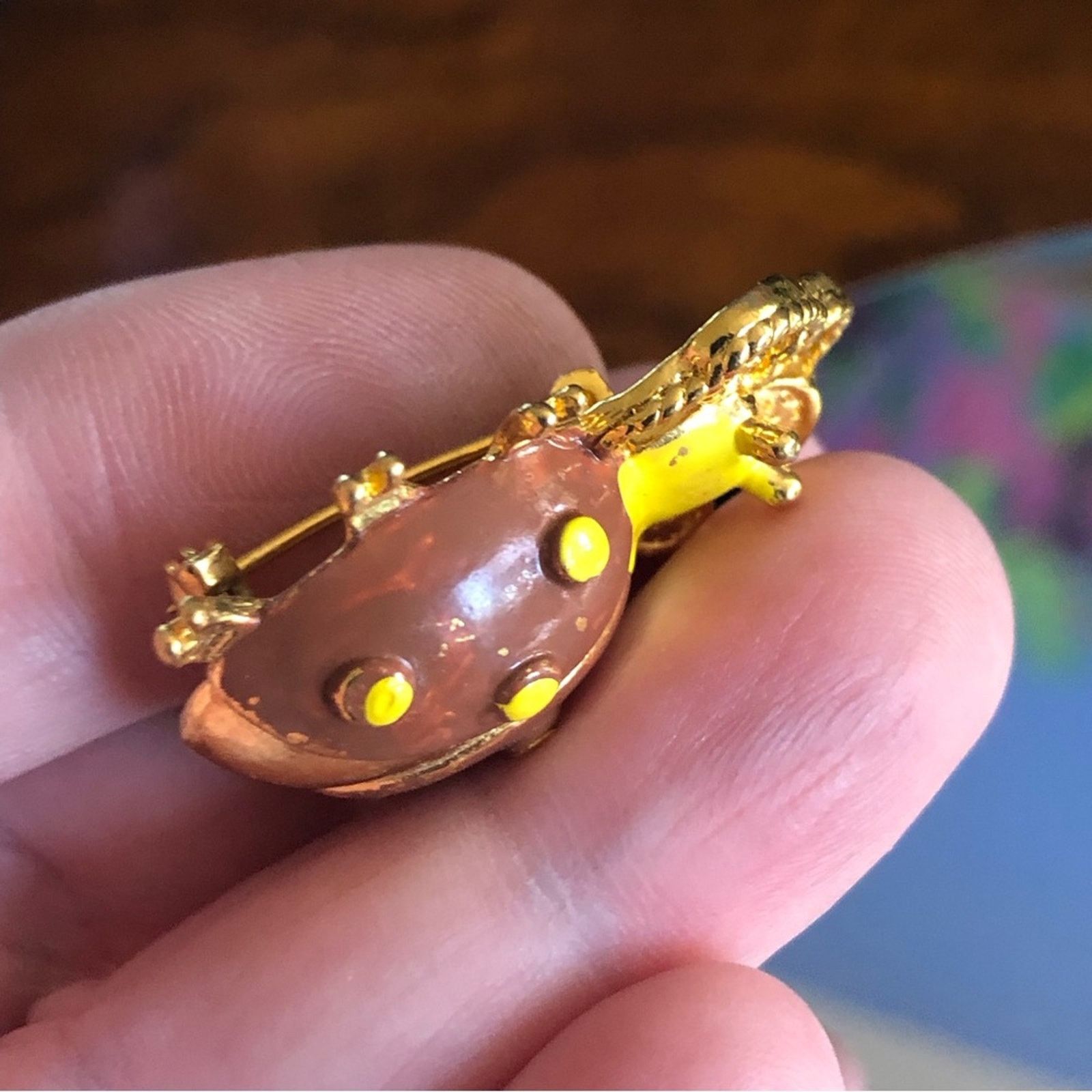 Vintage Vintage enamel insect brooch pin Size ONE SIZE - 6 Thumbnail
