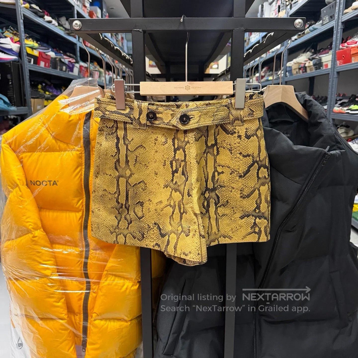 Chloe Chloe Snake Skin Runway Shorts. Size 33" - 1 Thumbnail