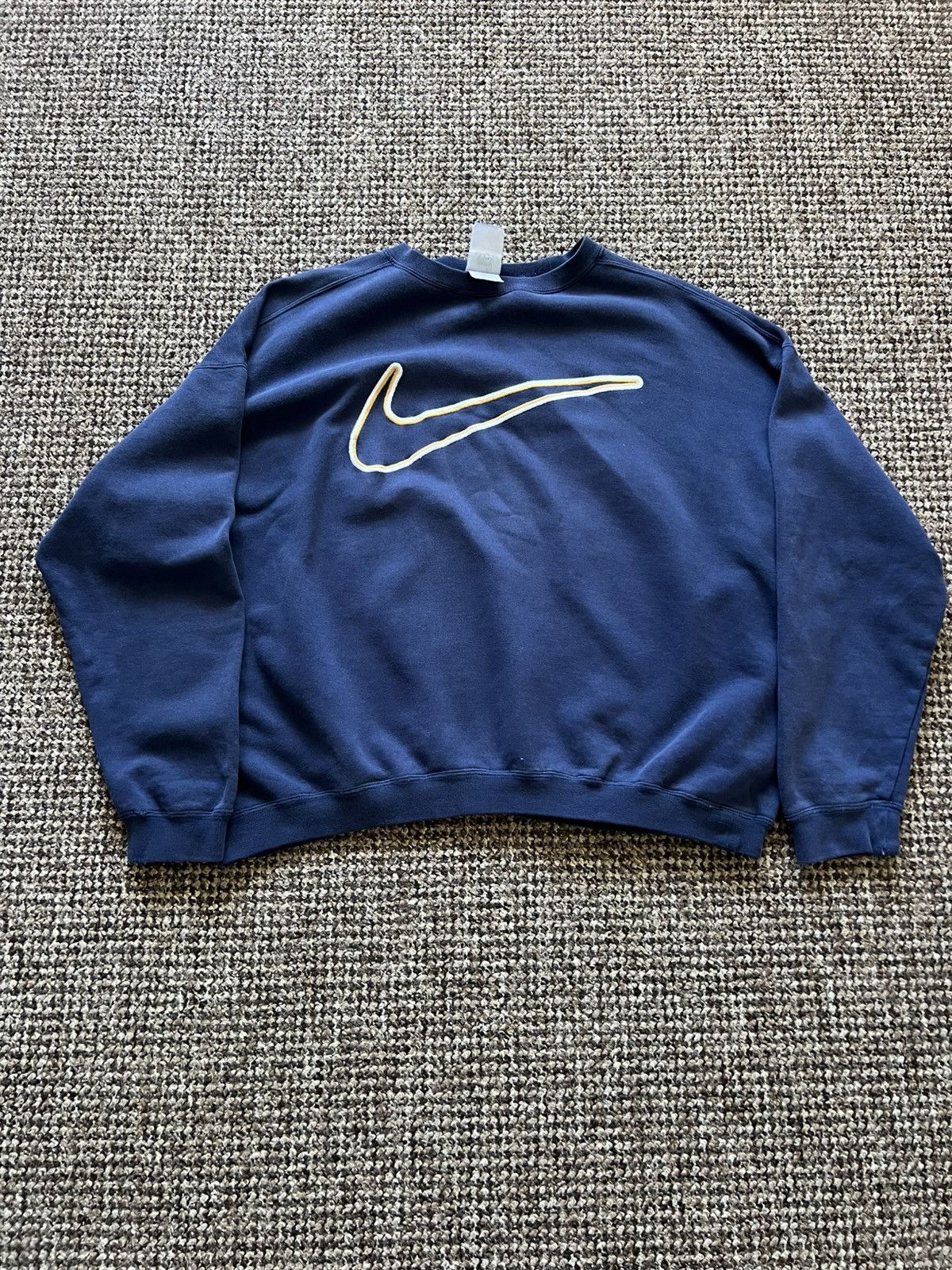 Nike Vintage 90s Nike Swoosh Sweatshirt Blue Size L Rare Size US L / EU 52-54 / 3 - 5 Thumbnail