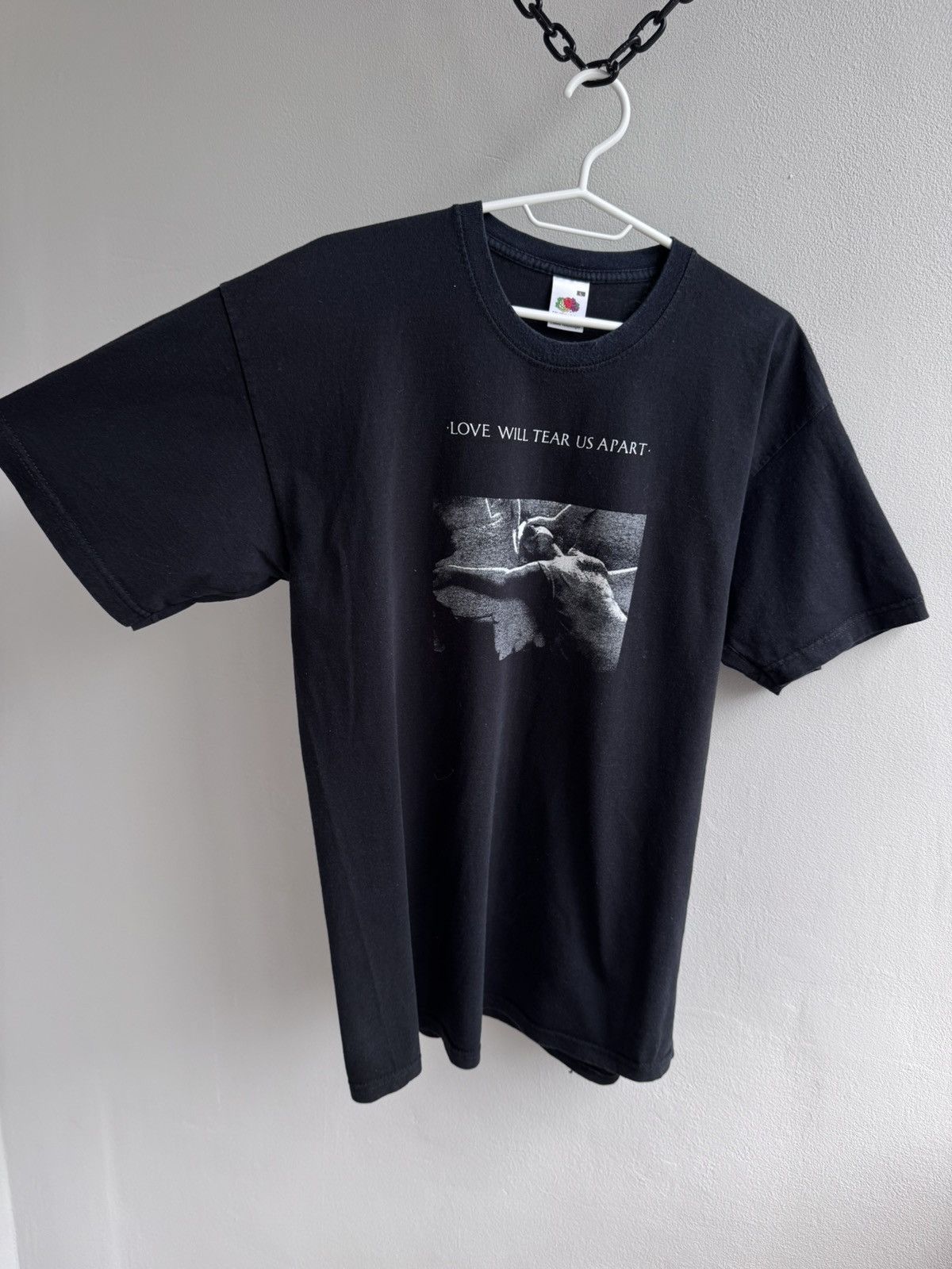 Band Tees Joy Division Love Will Tear us Apart 90s t shirt Tee Rock Size US L / EU 52-54 / 3 - 3 Thumbnail