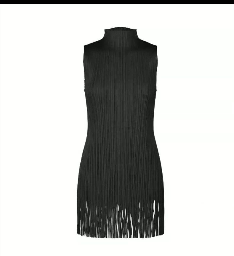 Issey Miyake Issey Miyake size:one size Black tassel sleeveless high-ne Size S / US 4 / IT 40 - 1 Thumbnail
